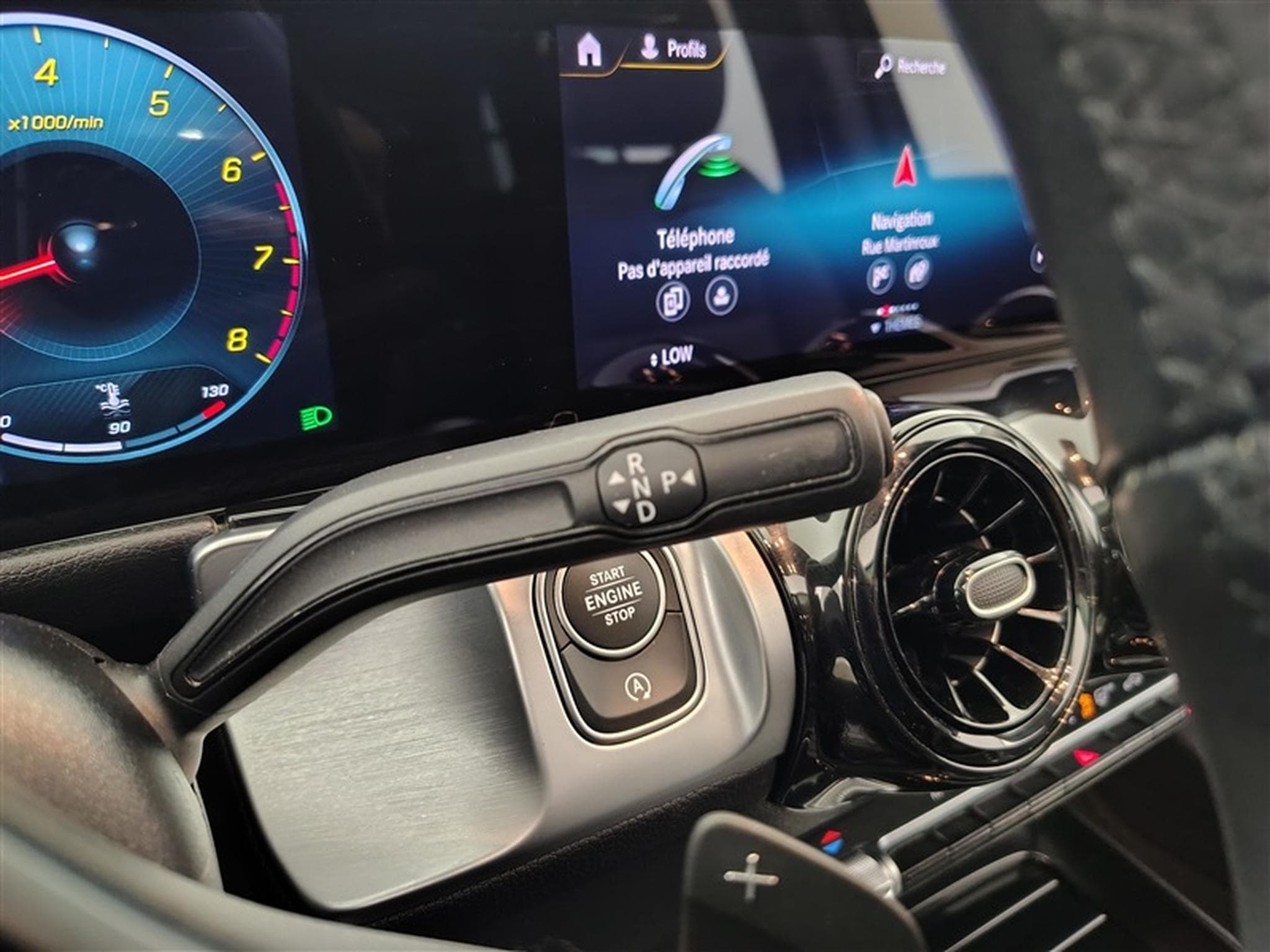 Mercedes GLB 180 GLB180 Business Line S-CUIR/NAVI/TO PANO/JA/PDC (2022) - Photo 8