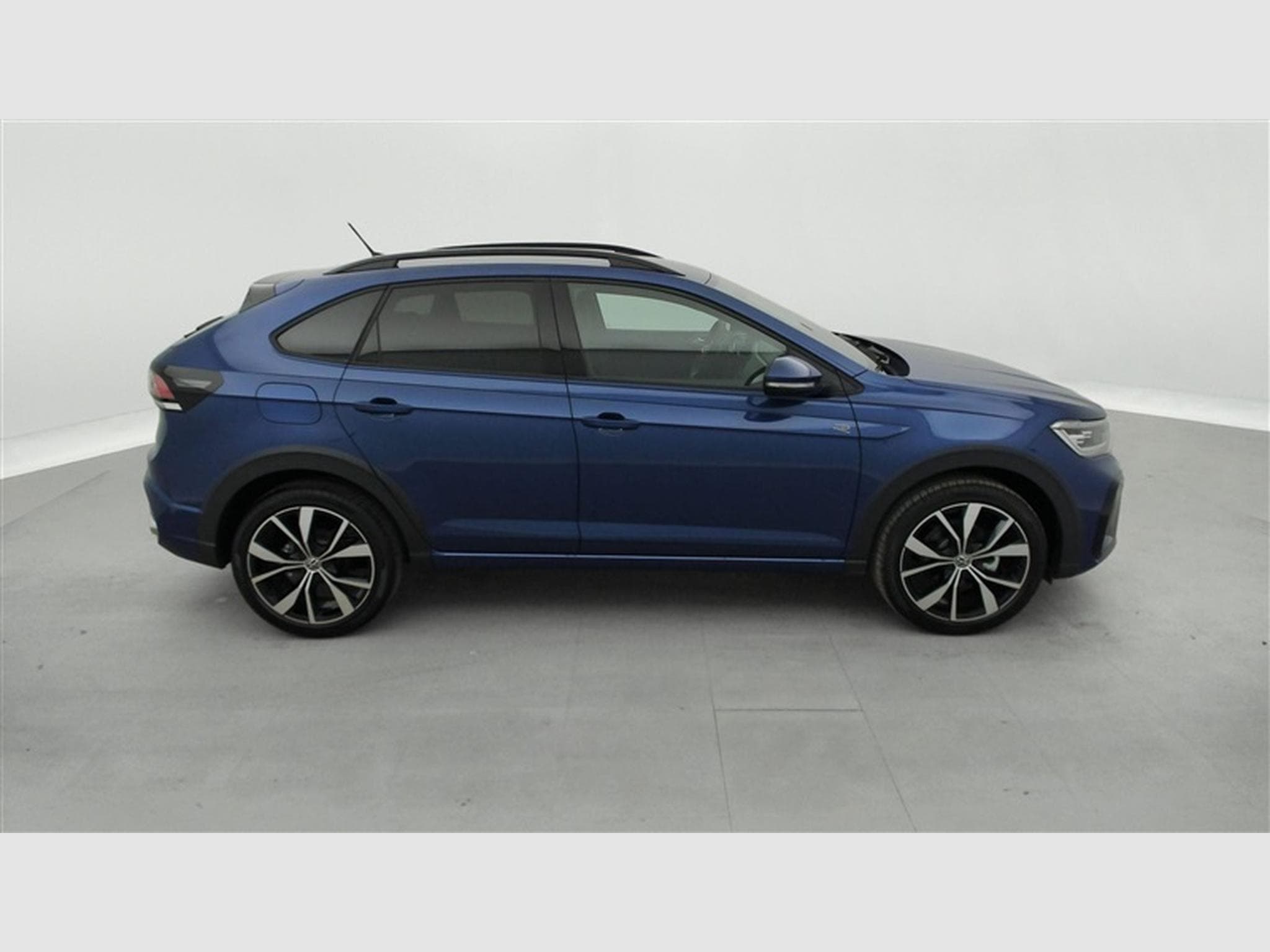 VW Taigo 1.0 TSI 115cv DSG R-Line NAVI / FULL LED / CAMERA / JA 18" (2025) - Photo 24