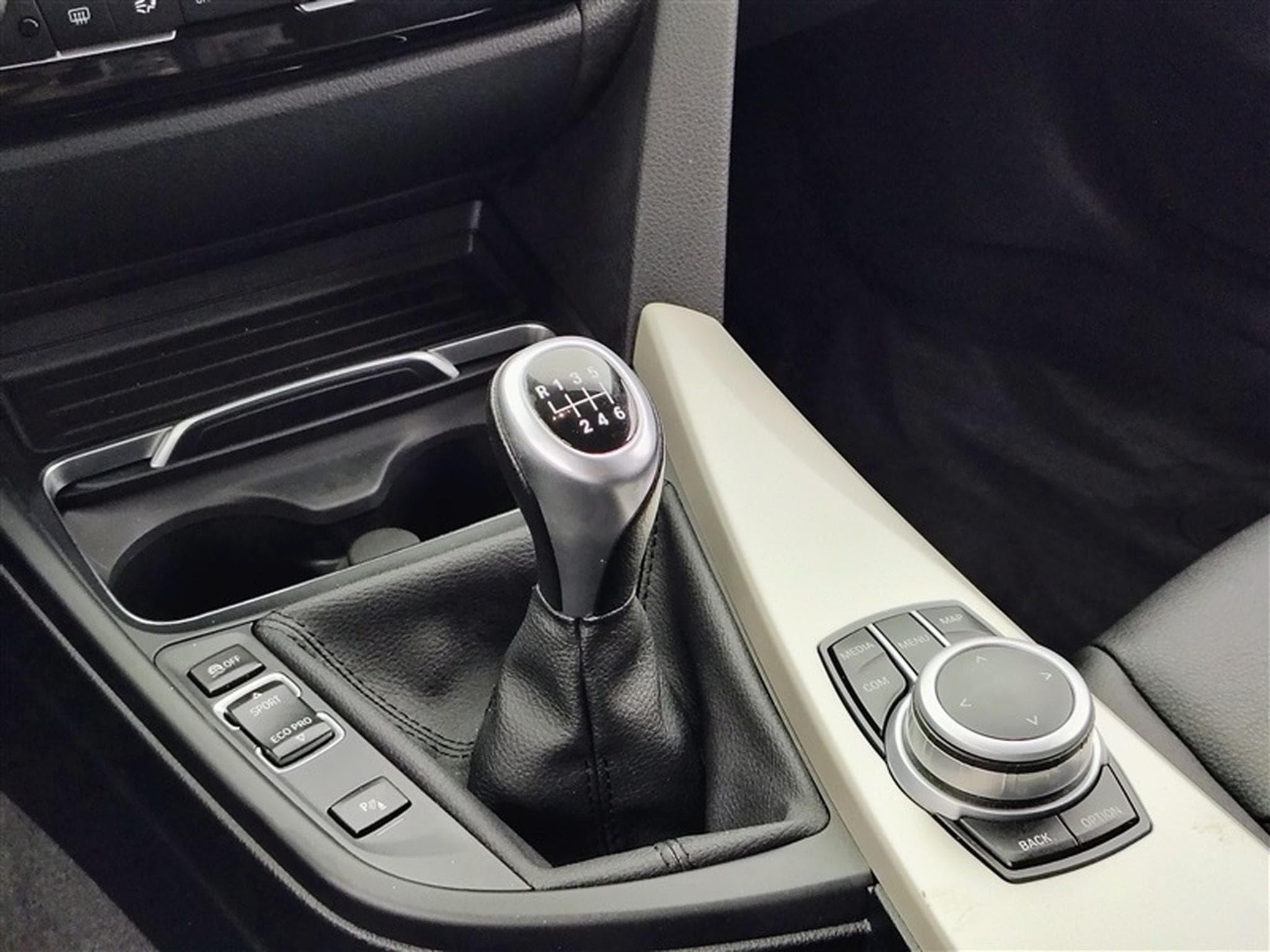 BMW 418 d Gran Coupé Cuir / Navi / Led / PDC av+ar (2020) - Photo 12