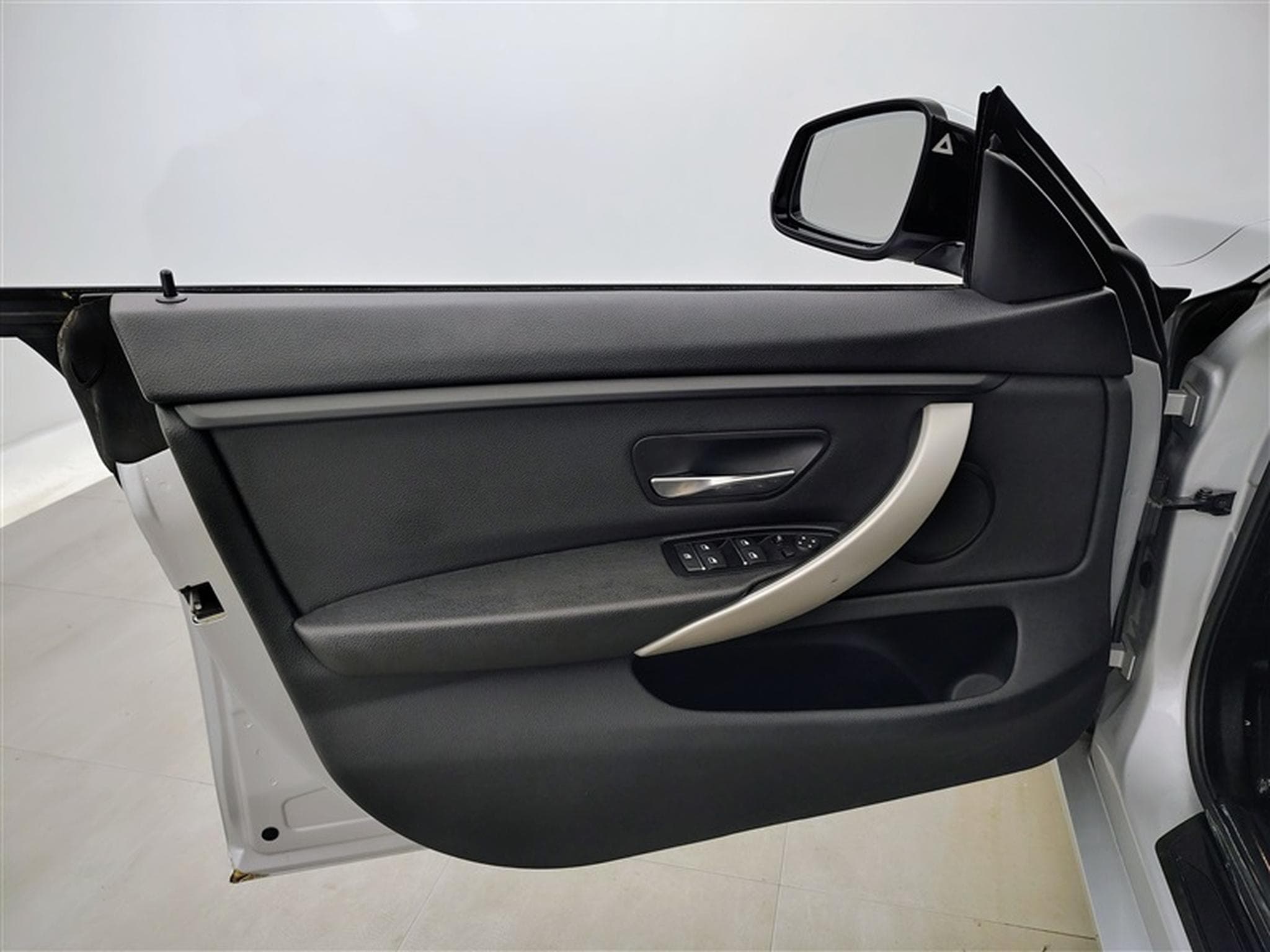 BMW 418 d Gran Coupé Cuir / Navi / Led / PDC av+ar (2020) - Photo 17