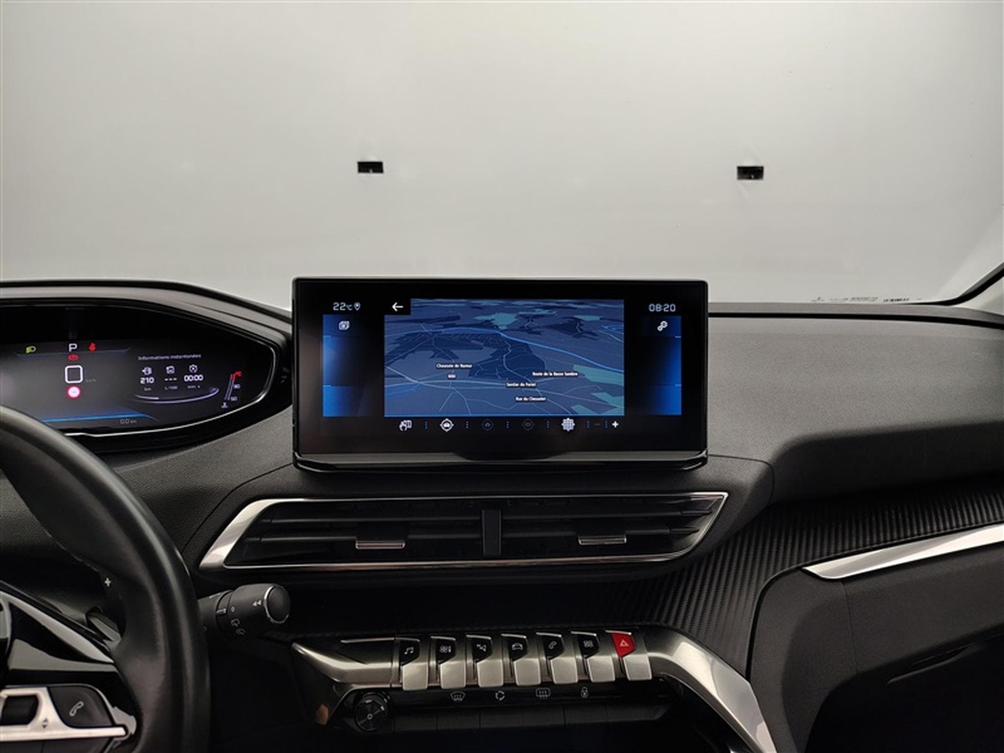 Peugeot 3008 1.5 DIESEL EAT8 Allure Pack S-CUIR / NAVI / FULL LED (2022) - Photo 10