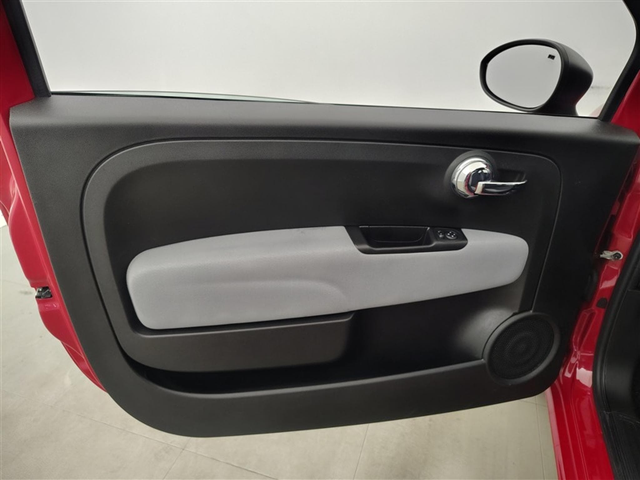 Fiat 500 1.0i MHEV Lounge (2020) - Photo 16
