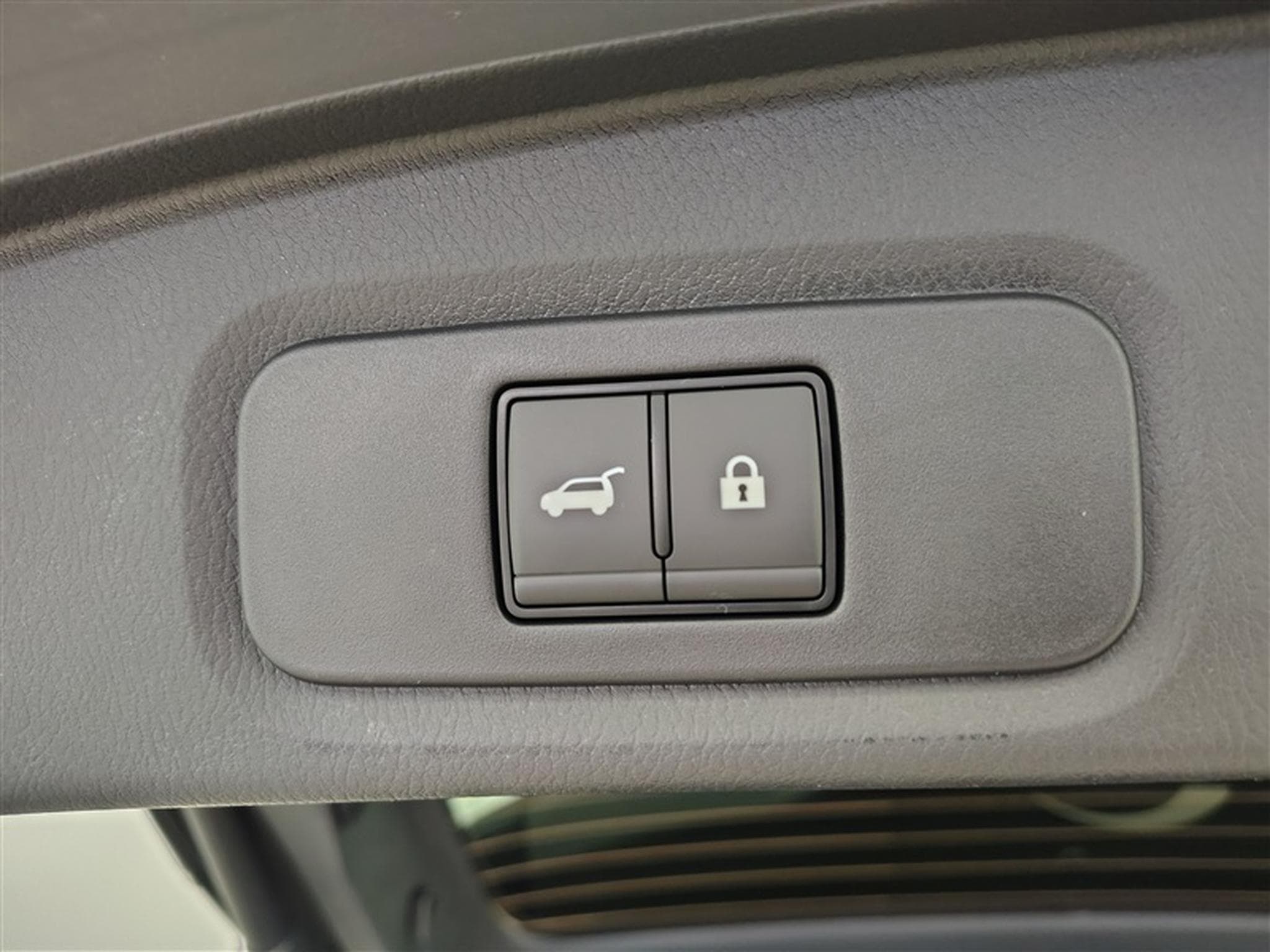 Nissan Qashqai 1.3 DIG-T MHEV X-Tronic Tekna NAVI / FULL LED / CUIR / PANO (2026) - Photo 21