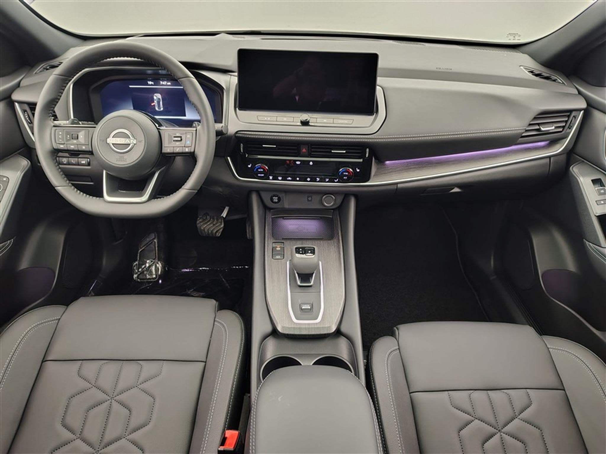 Nissan Qashqai 1.3 DIG-T MHEV X-Tronic Tekna NAVI / FULL LED / CUIR / PANO (2026) - Photo 8