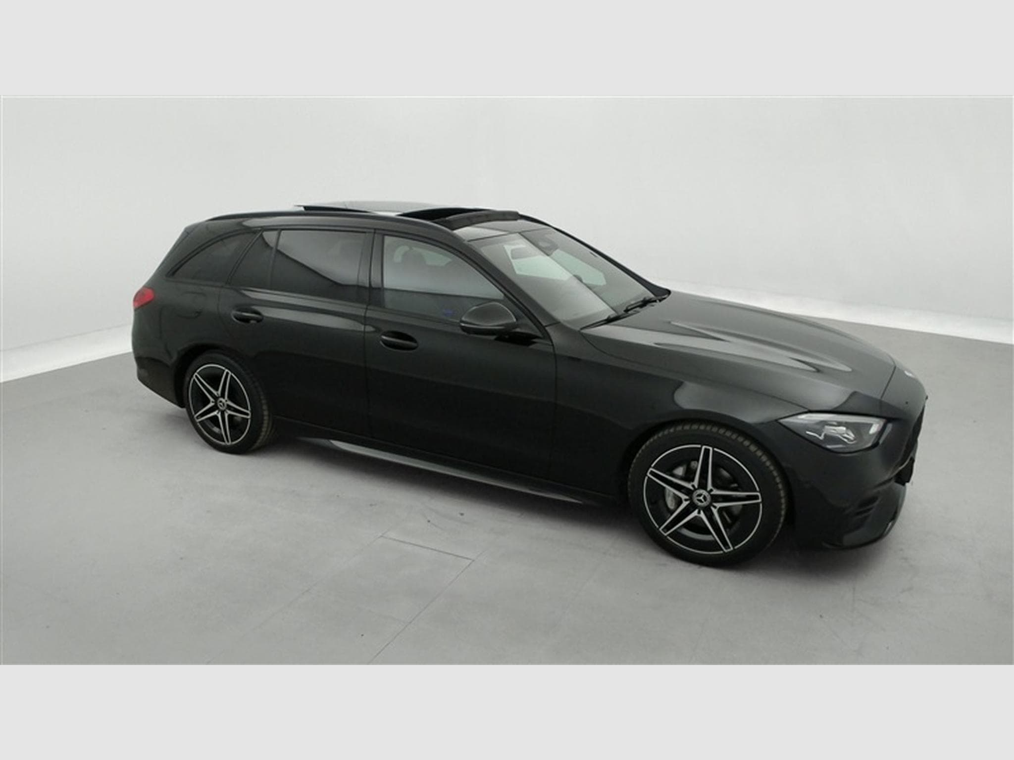Mercedes C 200 d MHEV • STAR EDITION • AMG LINE   • PACK NIGHT (2025) - Photo 25