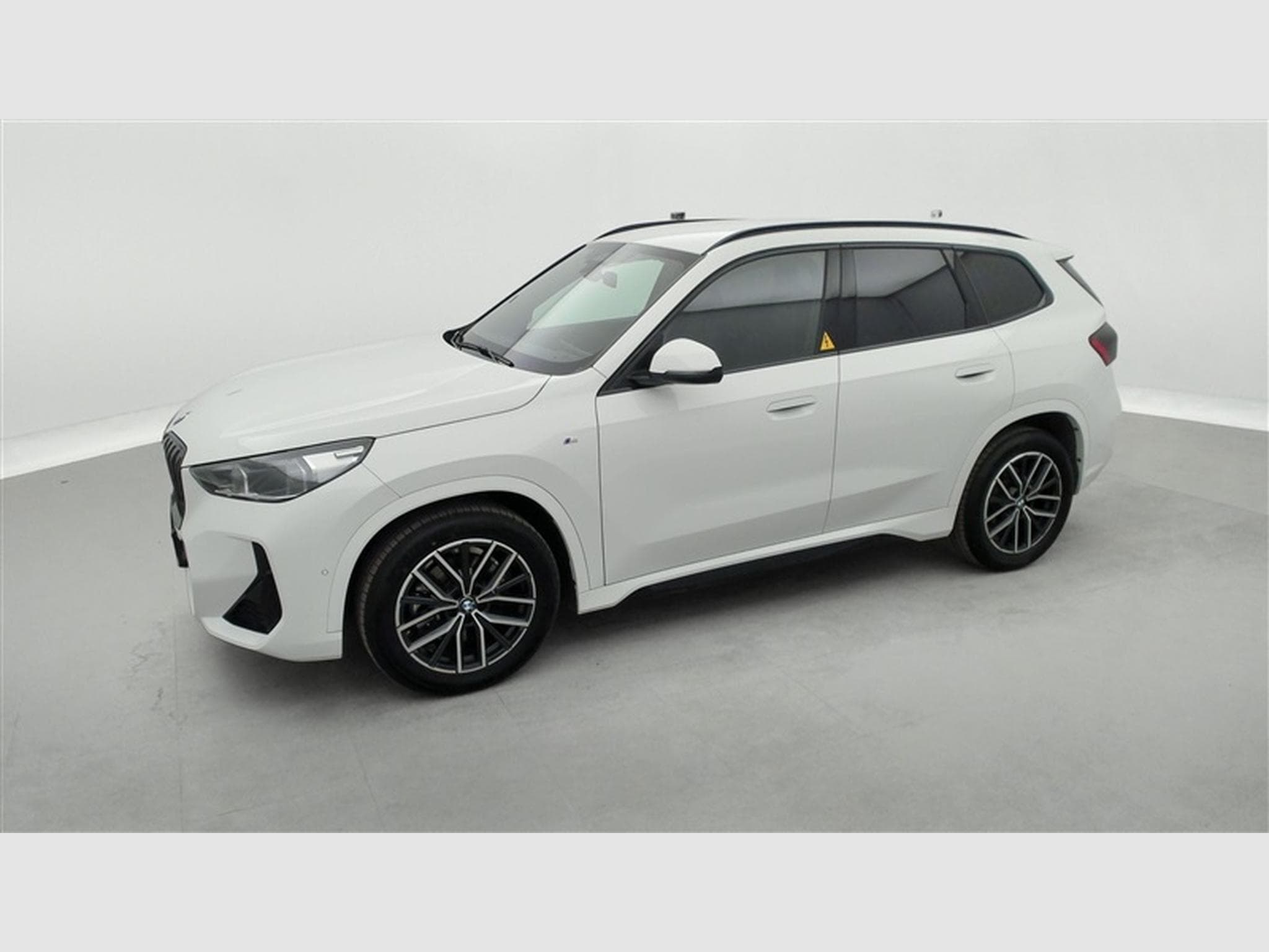 BMW X1 1.5iA sDrive20 MHEV M-Pack (2023) - Photo 21