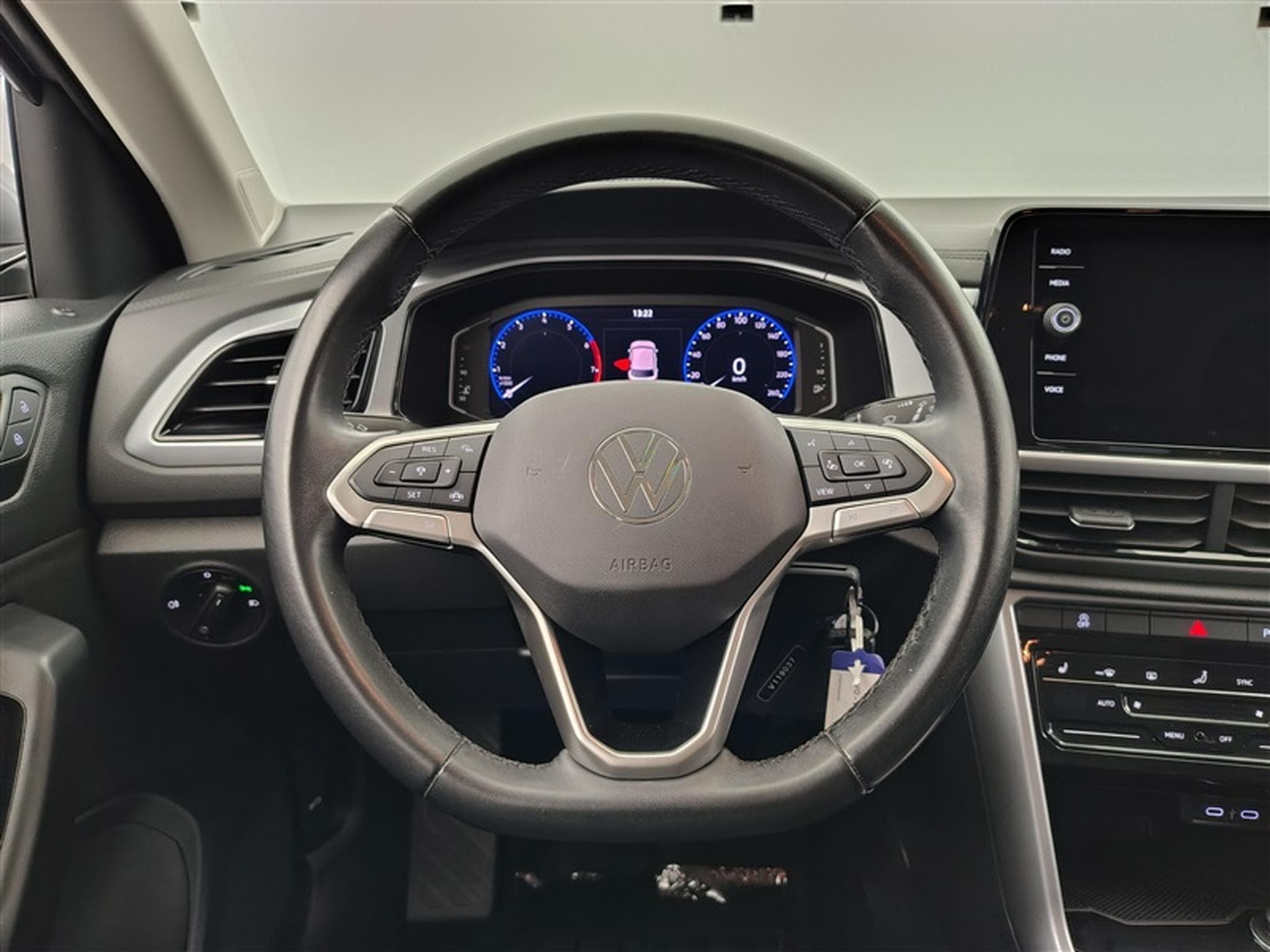VW T-Roc 1.5  TSI Style Business Navi Cockpit / Led (2022) - Photo 9