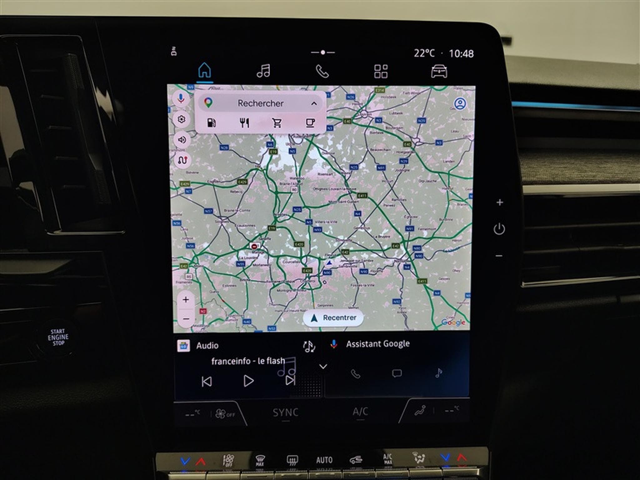 Renault Austral 1.2 E-Tec HEV Techno NAVI / FULL LED / S-CUIR (2024) - Photo 11