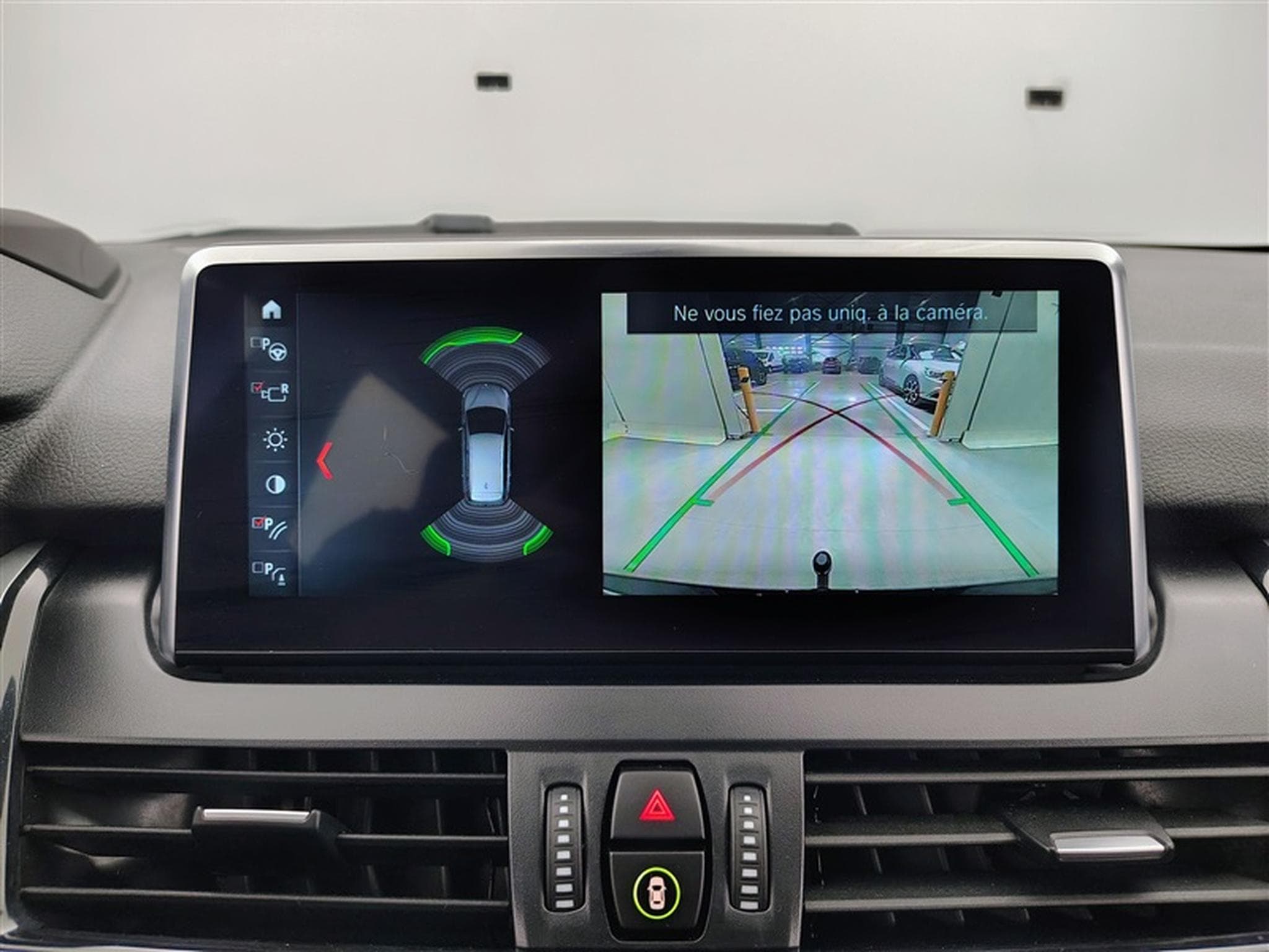 BMW 218 218 dA AdBlue (2018) - Photo 18