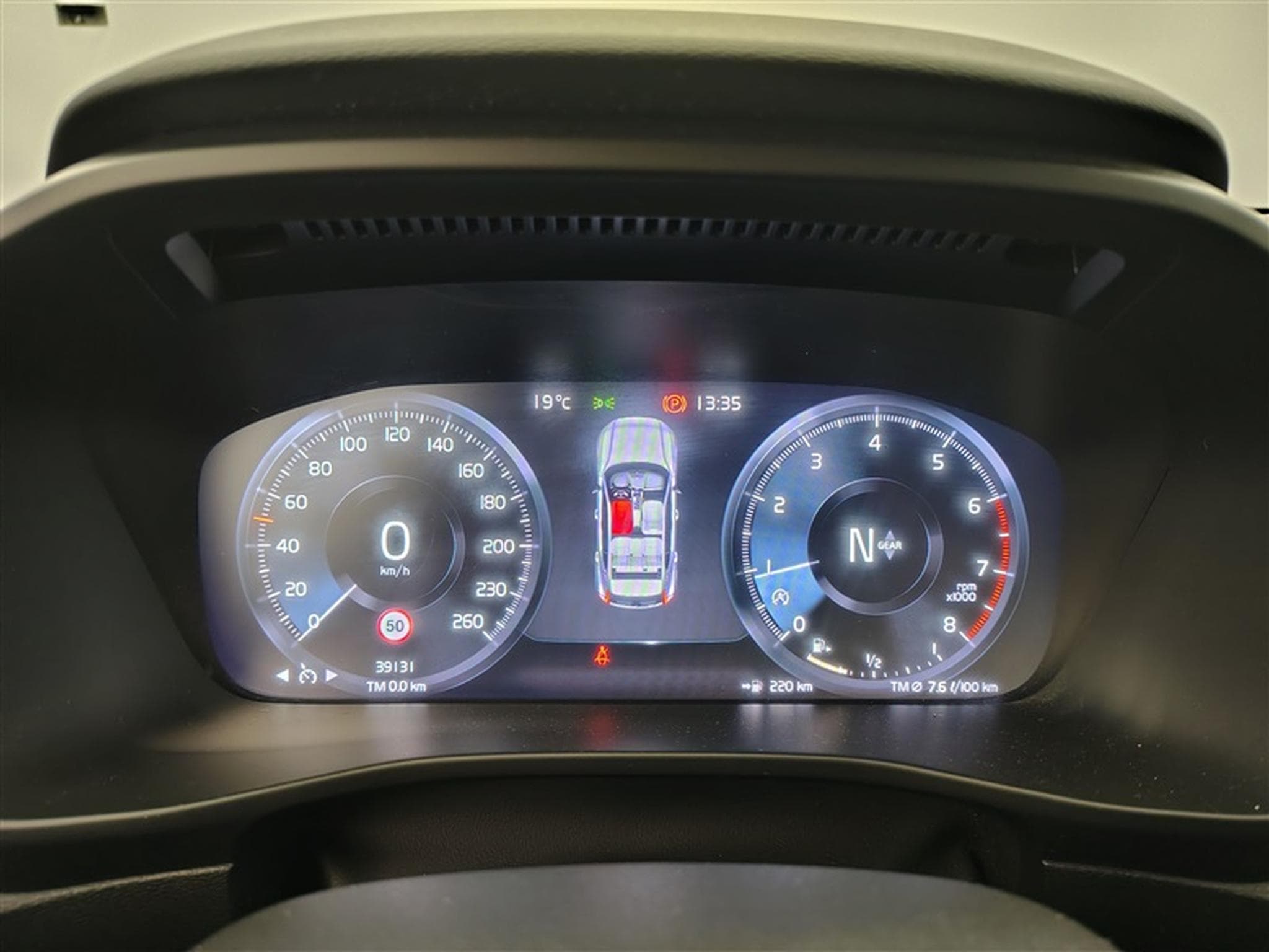 Volvo XC40 1.5 T2 Momentum Navi / Led / PDC av+ar (2021) - Photo 10