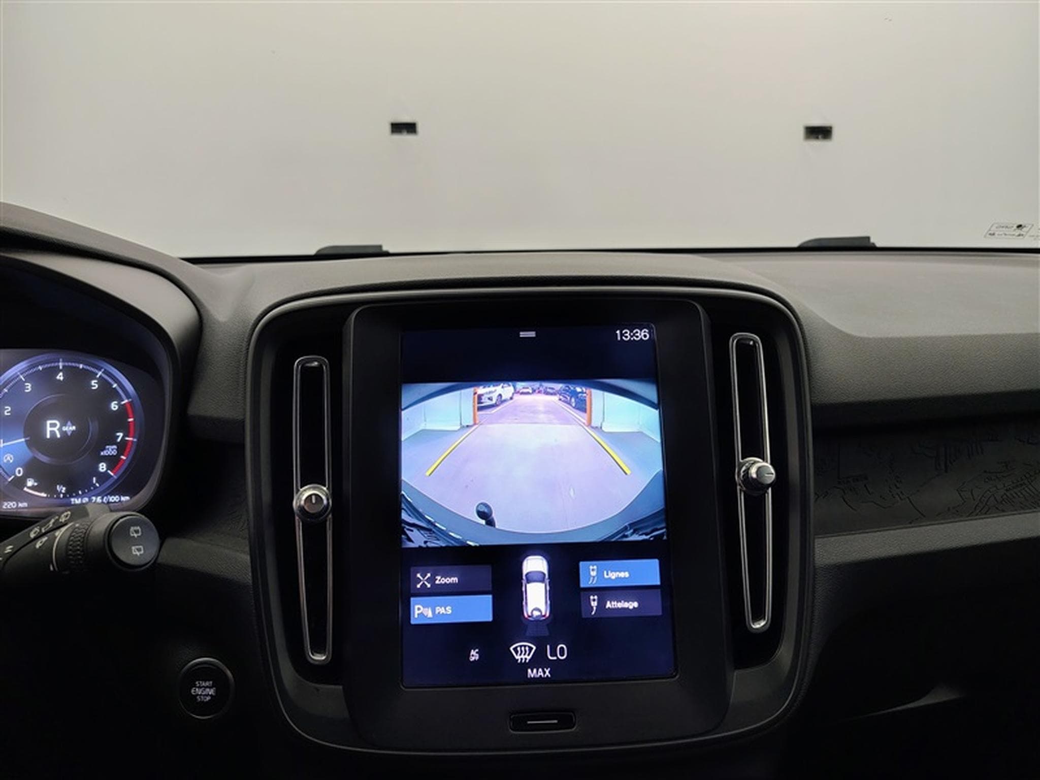 Volvo XC40 1.5 T2 Momentum Navi / Led / PDC av+ar (2021) - Photo 18