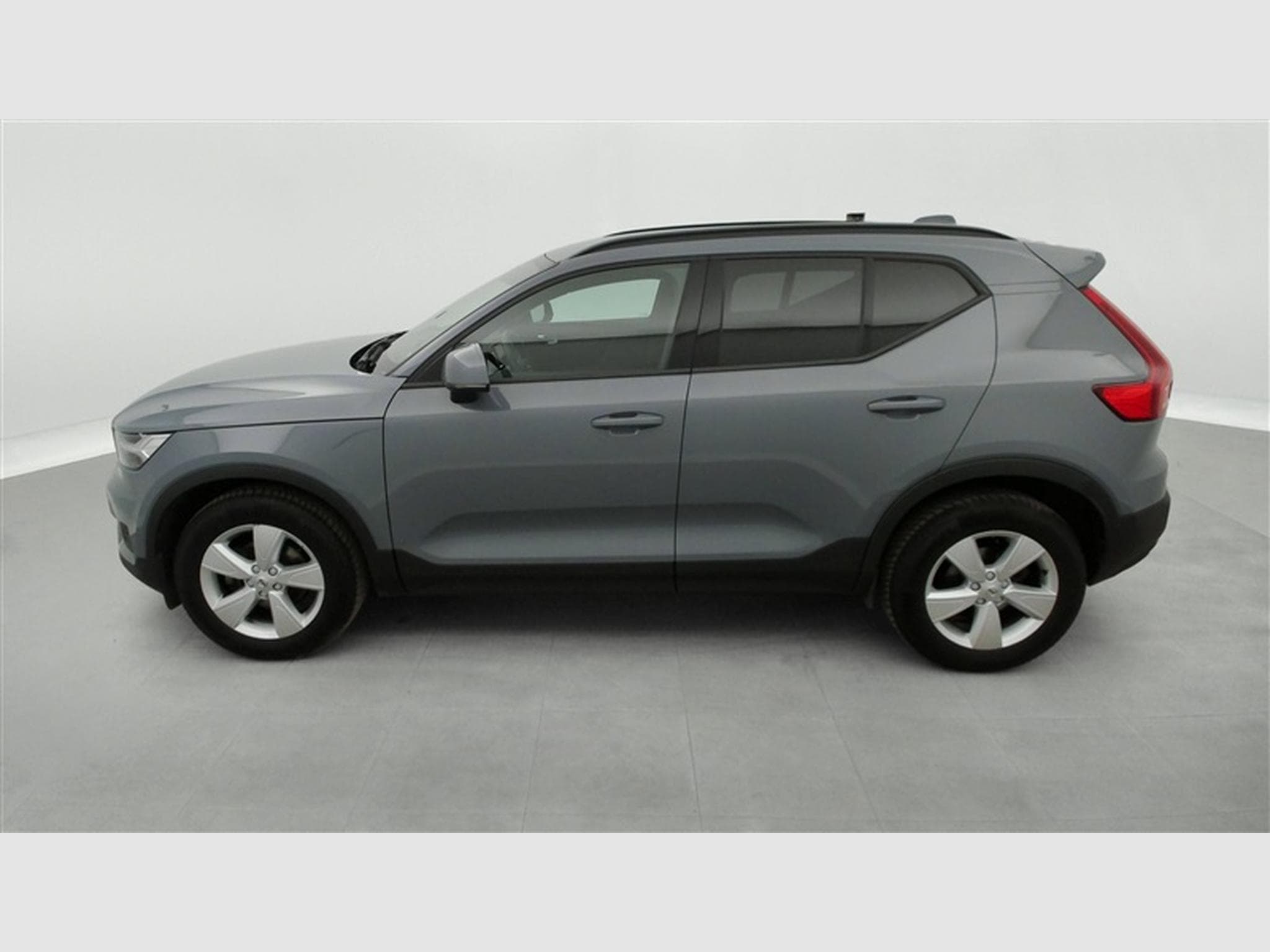 Volvo XC40 1.5 T2 Momentum Navi / Led / PDC av+ar (2021) - Photo 3
