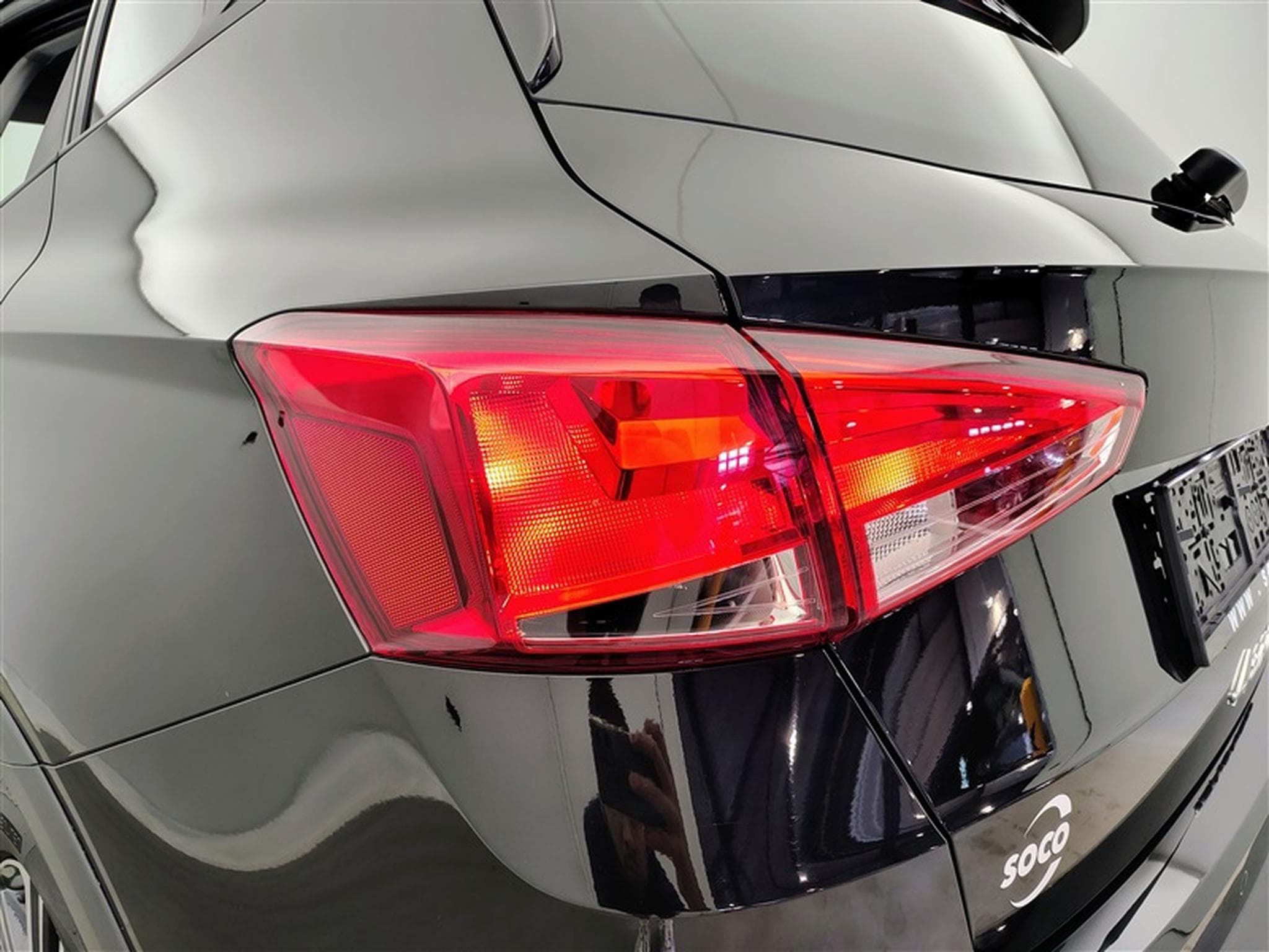 Seat Arona 1.0 TSI Move! DSG NAVI / FULL LED / CARPLAY (2024) - Photo 16