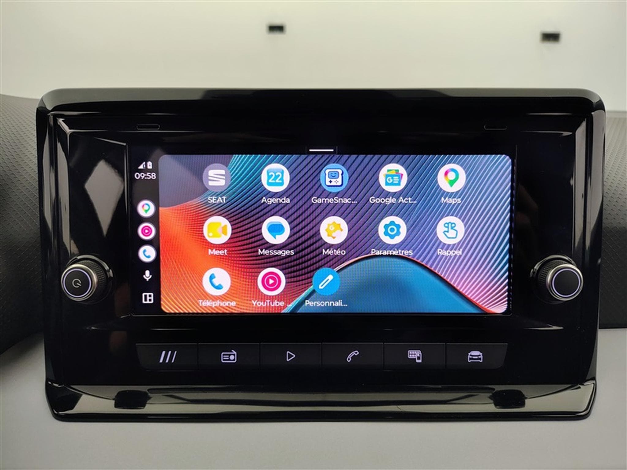 Seat Arona 1.0 TSI Move! DSG NAVI / FULL LED / CARPLAY (2024) - Photo 20