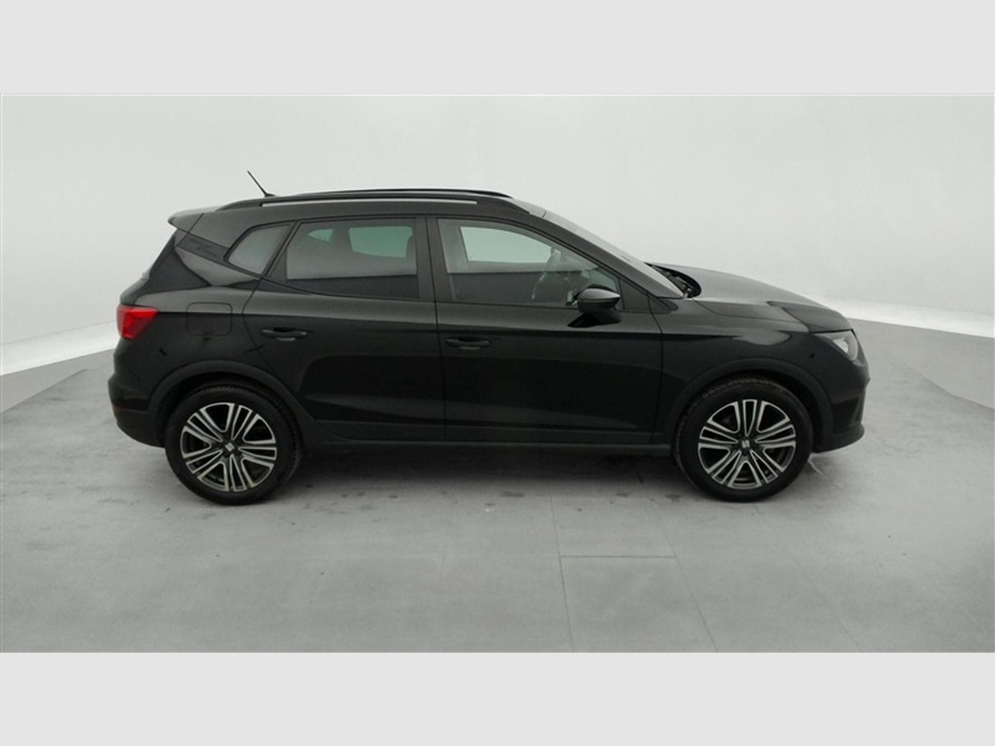 Seat Arona 1.0 TSI Move! DSG NAVI / FULL LED / CARPLAY (2024) - Photo 24