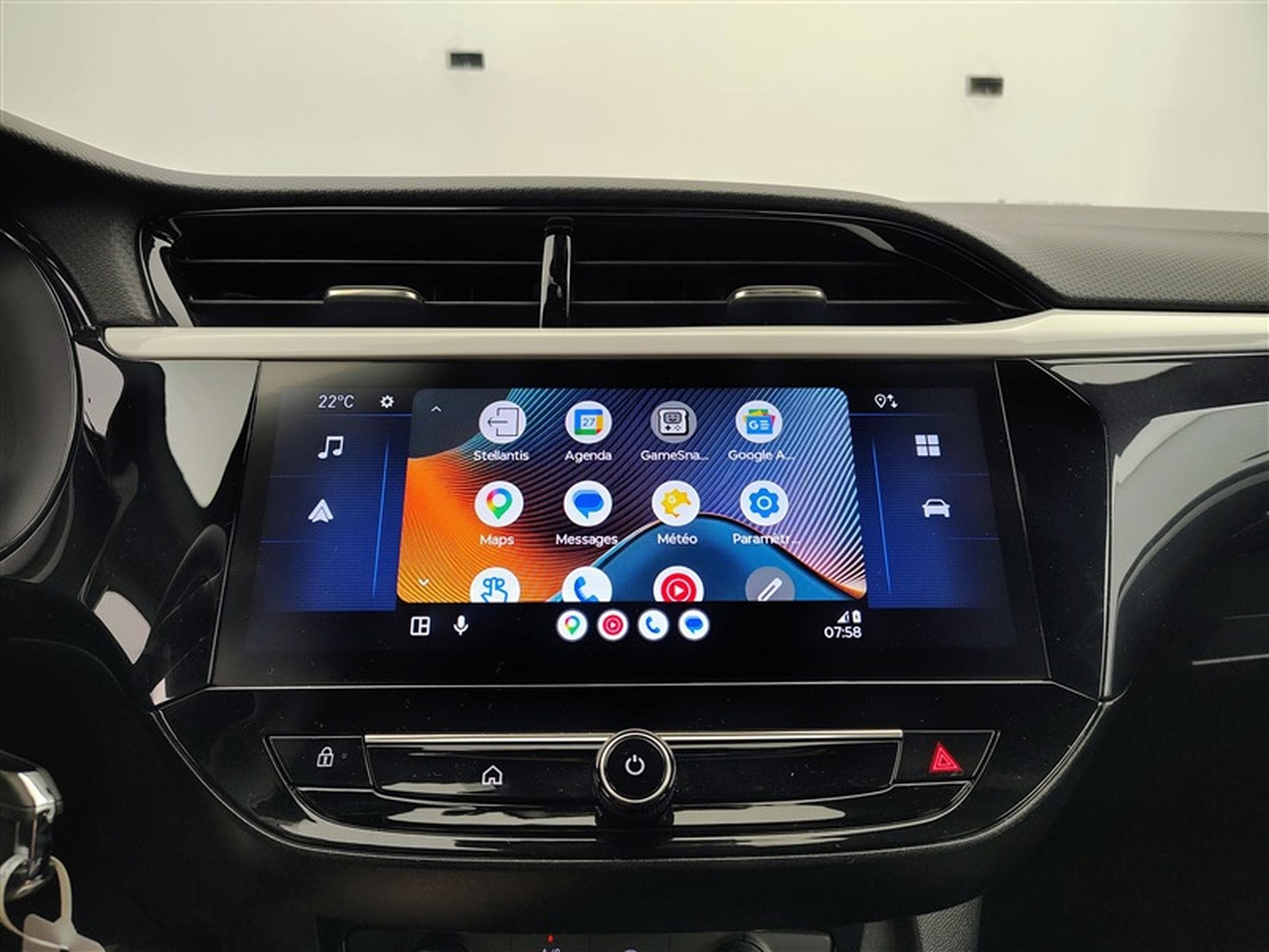 Opel Corsa 1.2 Turbo 100Cv GS CARPLAY / CAMERA / FULL LED / ALU (2025) - Photo 19