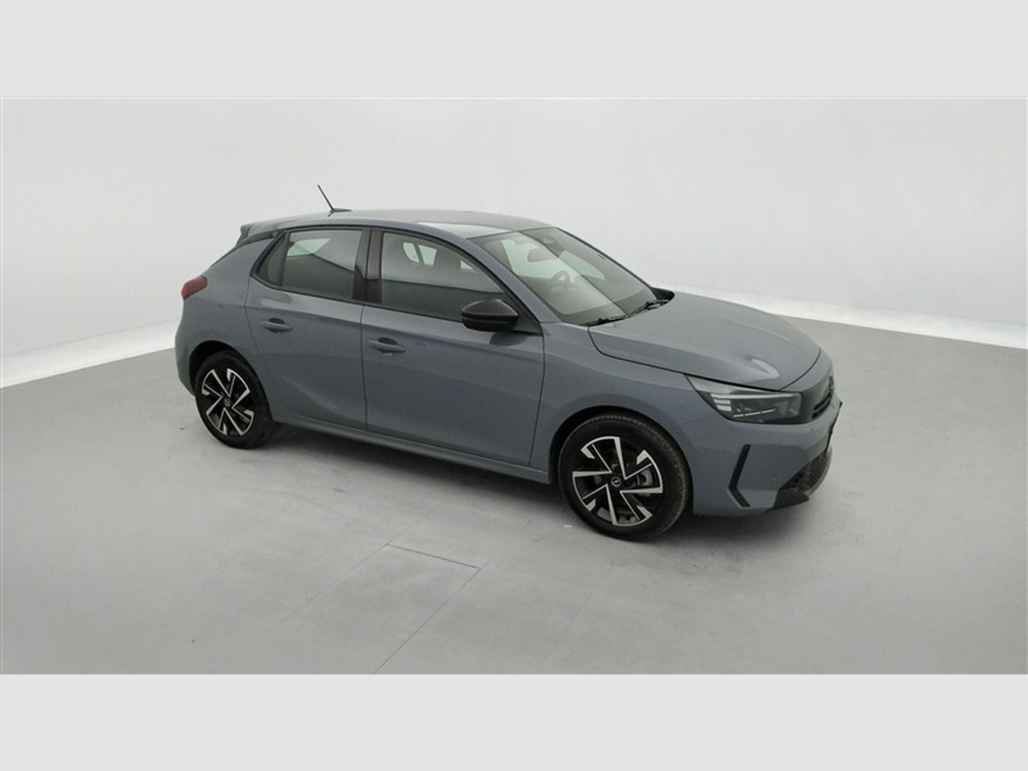 Opel Corsa 1.2 Turbo 100Cv GS CARPLAY / CAMERA / FULL LED / ALU (2025) - Photo 22
