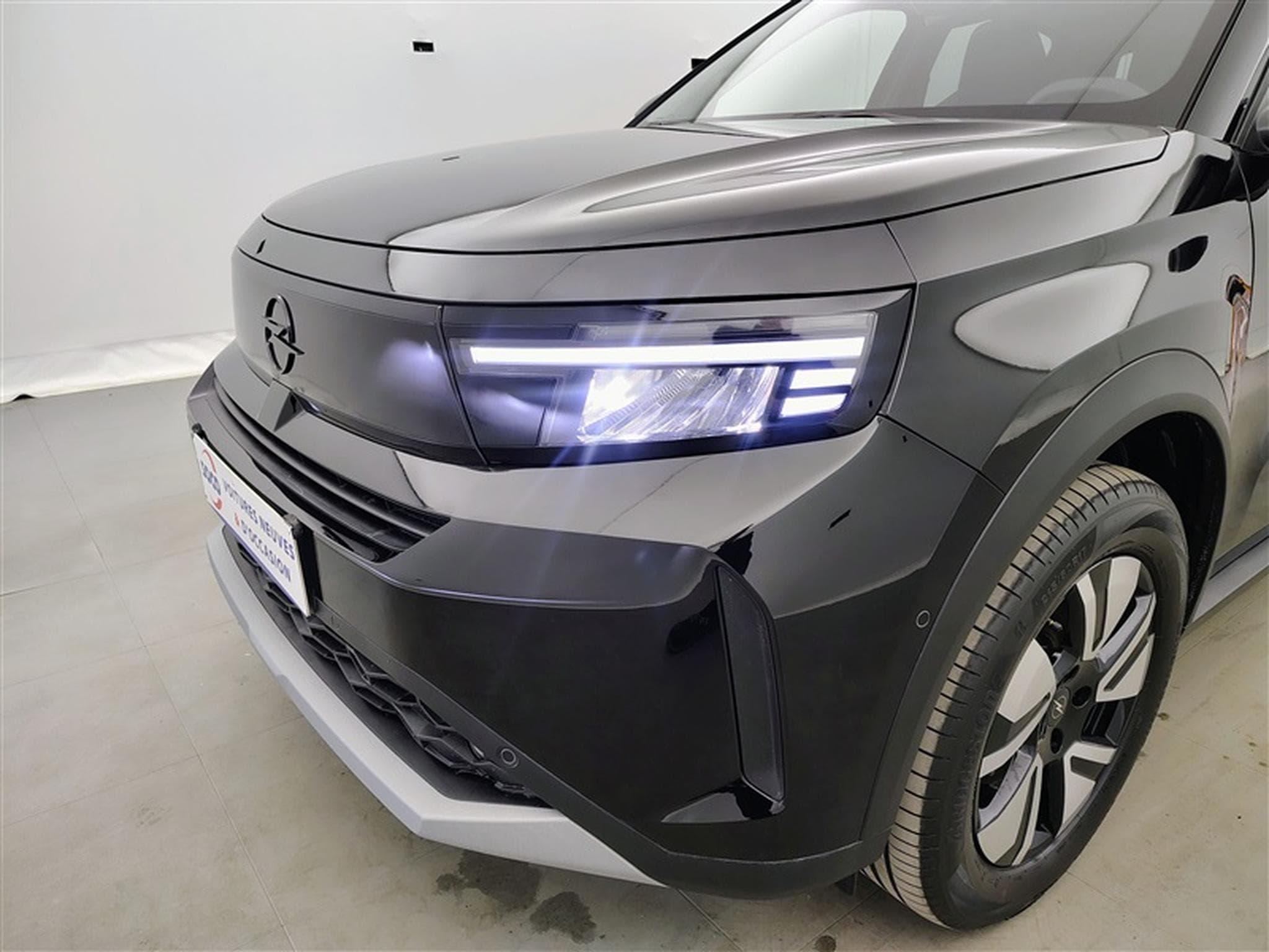 Opel Frontera 1.2 Turbo 145cv AT8 GS 7pl. NAVI / FULL LED / CAMERA / JA 17 (2026) - Photo 16
