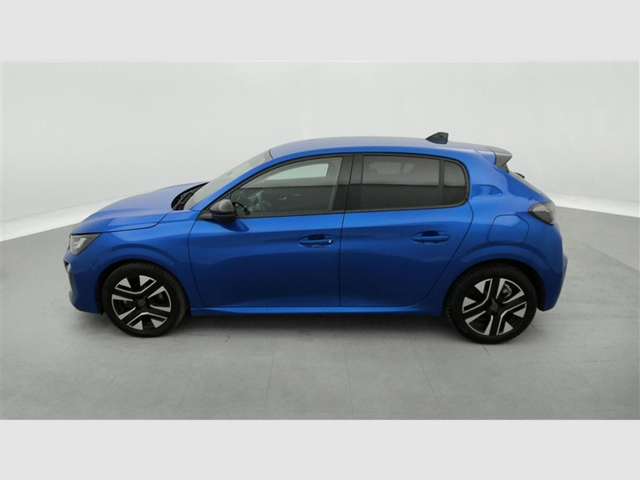 Peugeot 208 1.2i PureTech 100Cv Allure CARPLAY / PDC (2024) - Photo 3