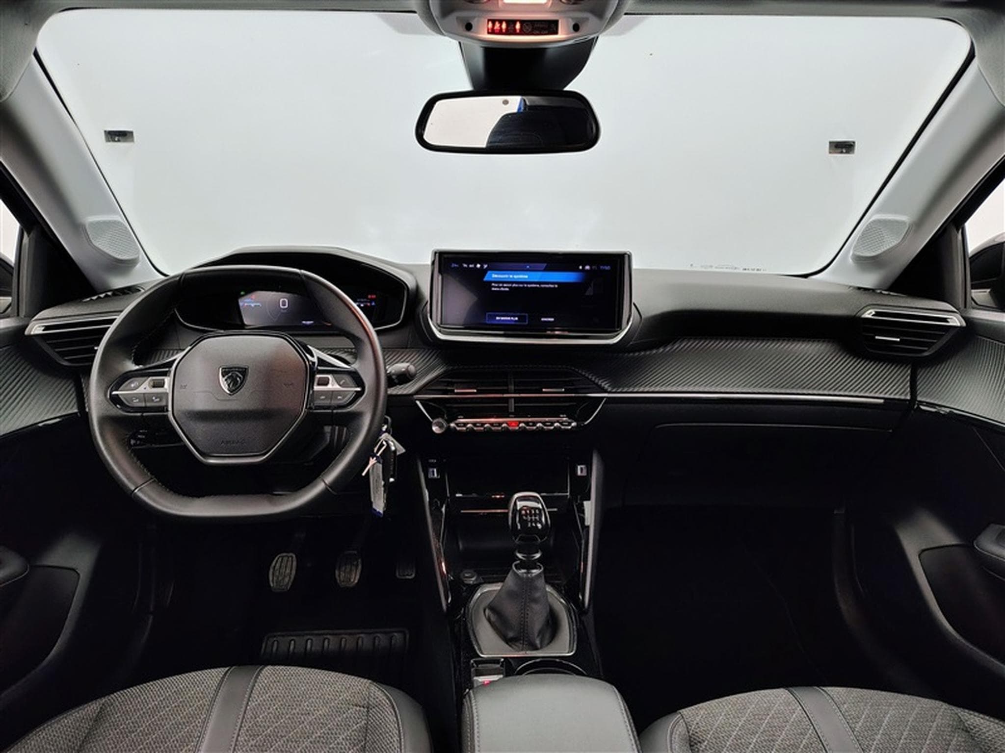 Peugeot 208 1.2i PureTech 100Cv Allure CARPLAY / PDC (2024) - Photo 8