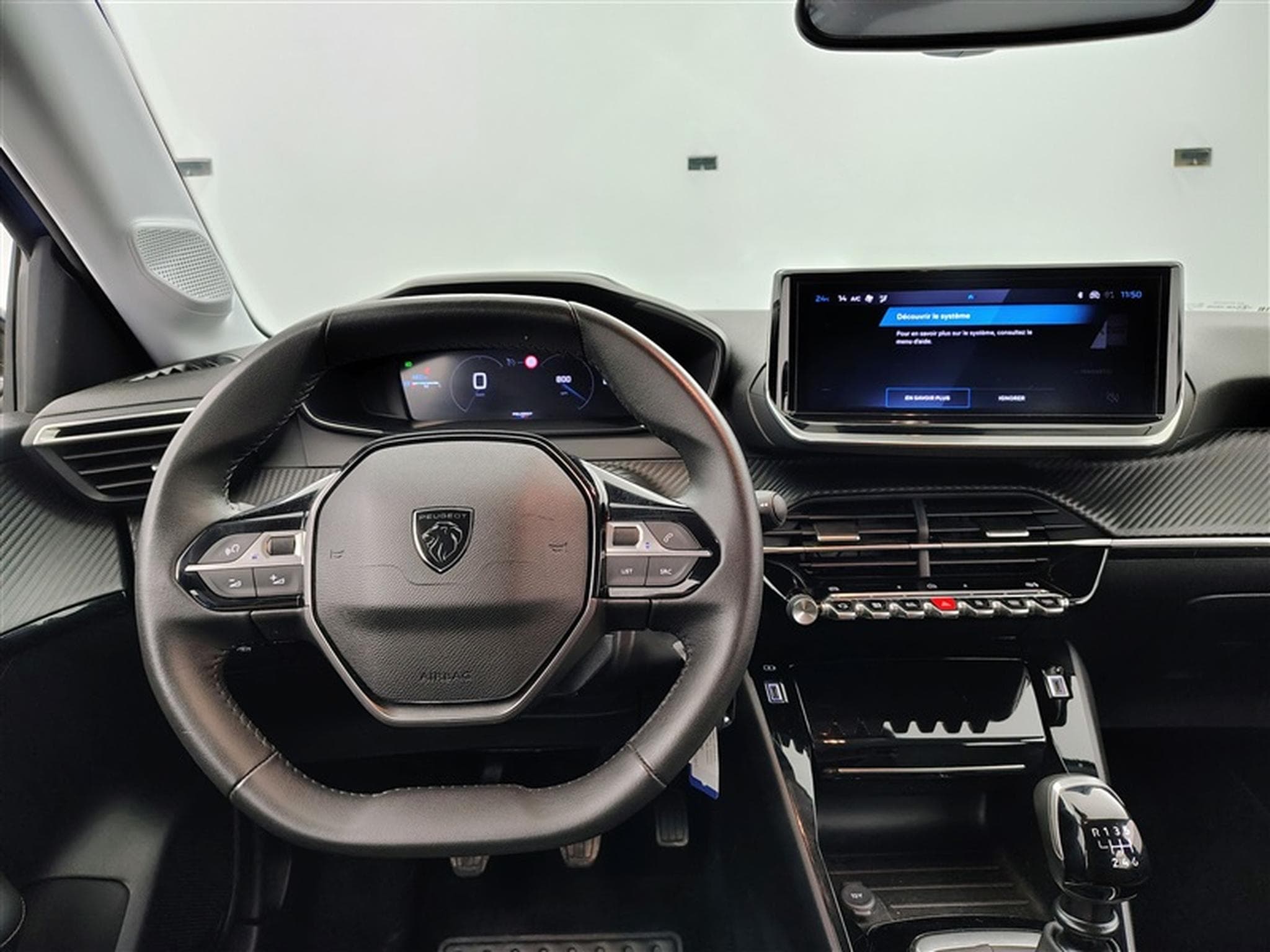 Peugeot 208 1.2i PureTech 100Cv Allure CARPLAY / PDC (2024) - Photo 9