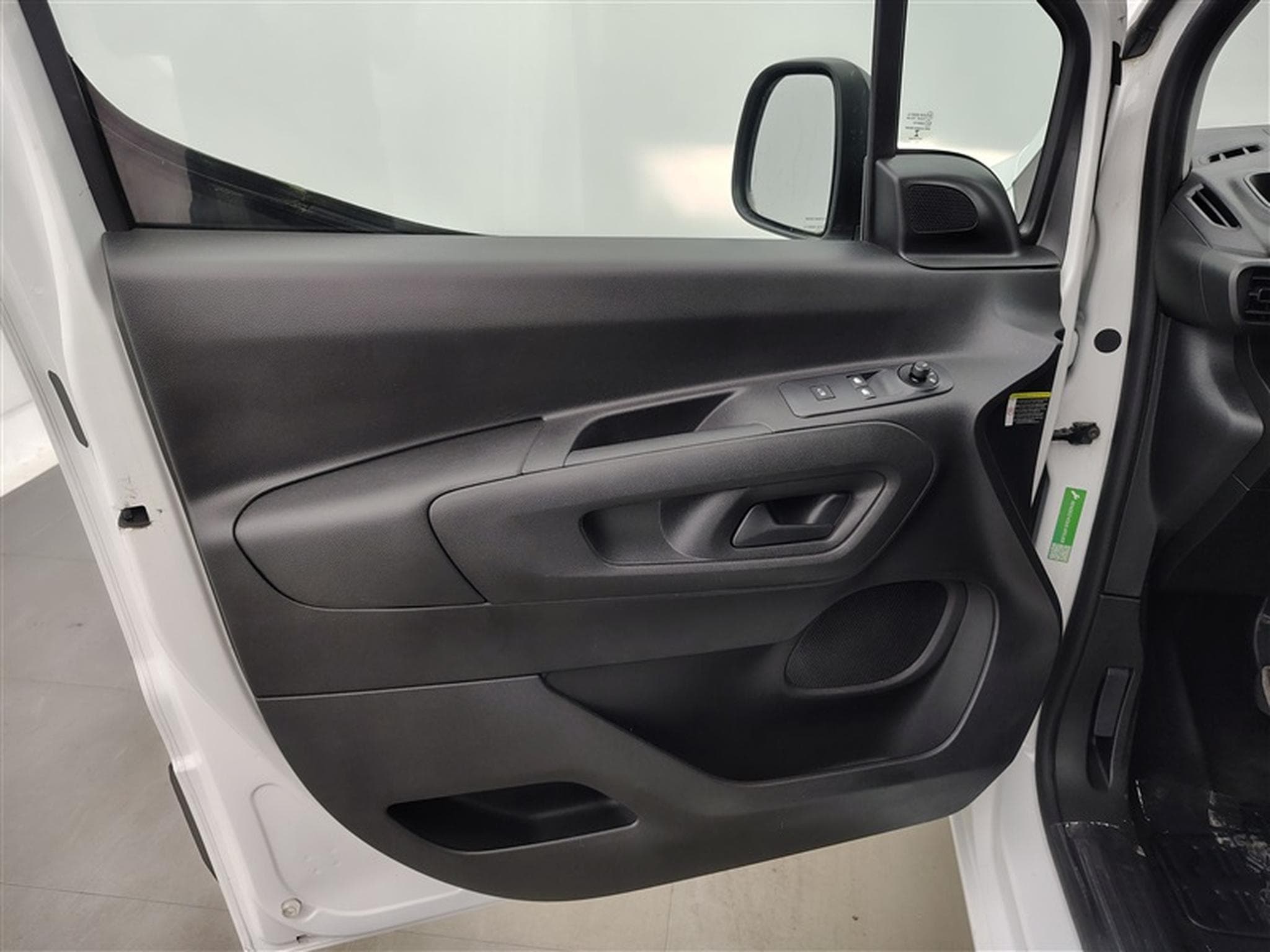 Citroen Berlingo 1.5 BlueHDi M Light Control (EU6.3) (2021) - Photo 16