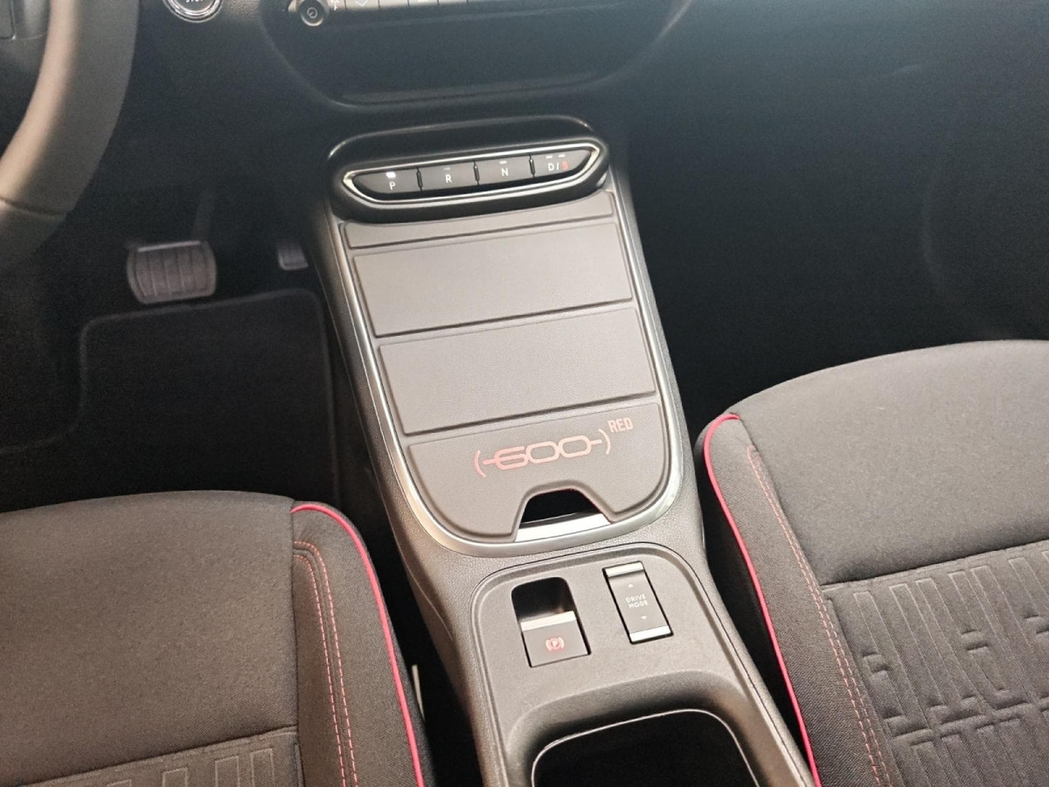 Fiat 600 Red Edition (2024) - Photo 20