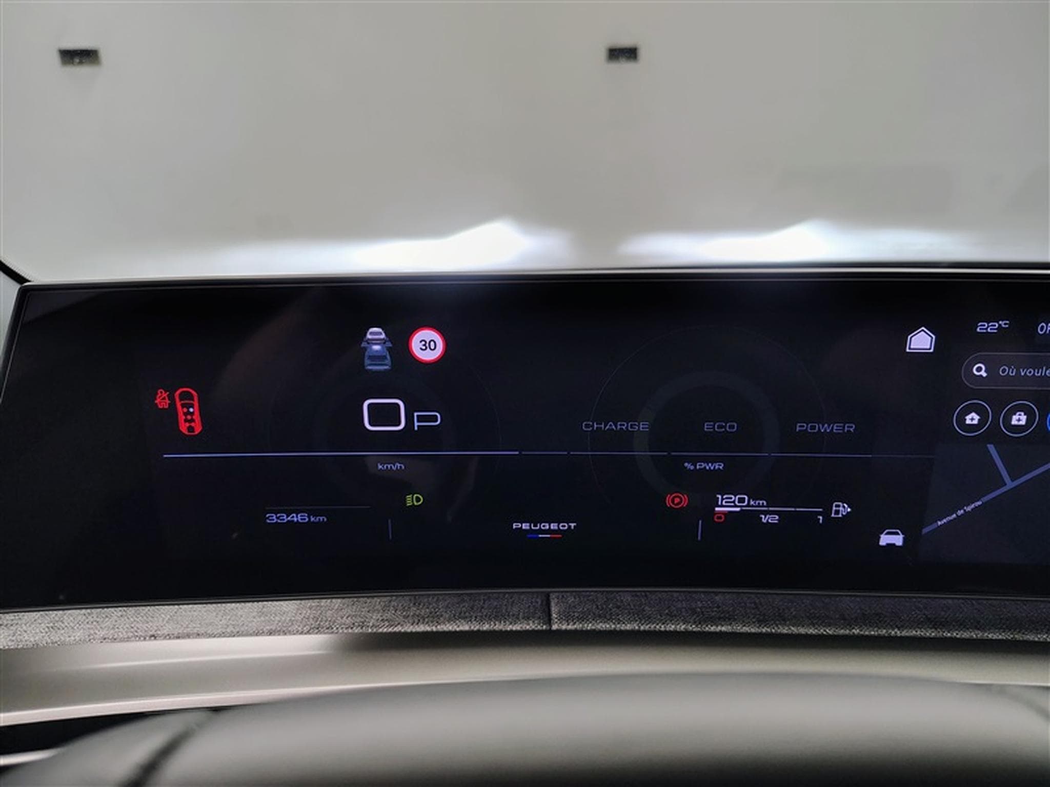 Peugeot 5008 1.2 HYBRID 145cv e-DSC6 Allure 7PL / NAVI / CAMERA360° (2025) - Photo 10