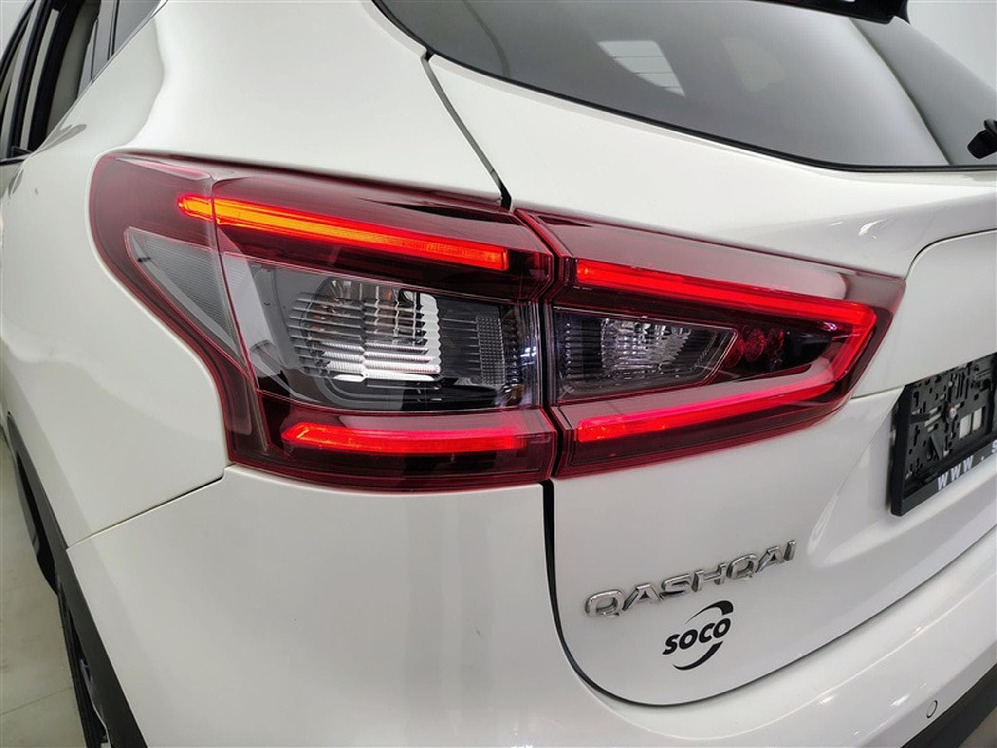 Nissan Qashqai 1.3 DIG-T Urban Edition (2021) - Photo 16