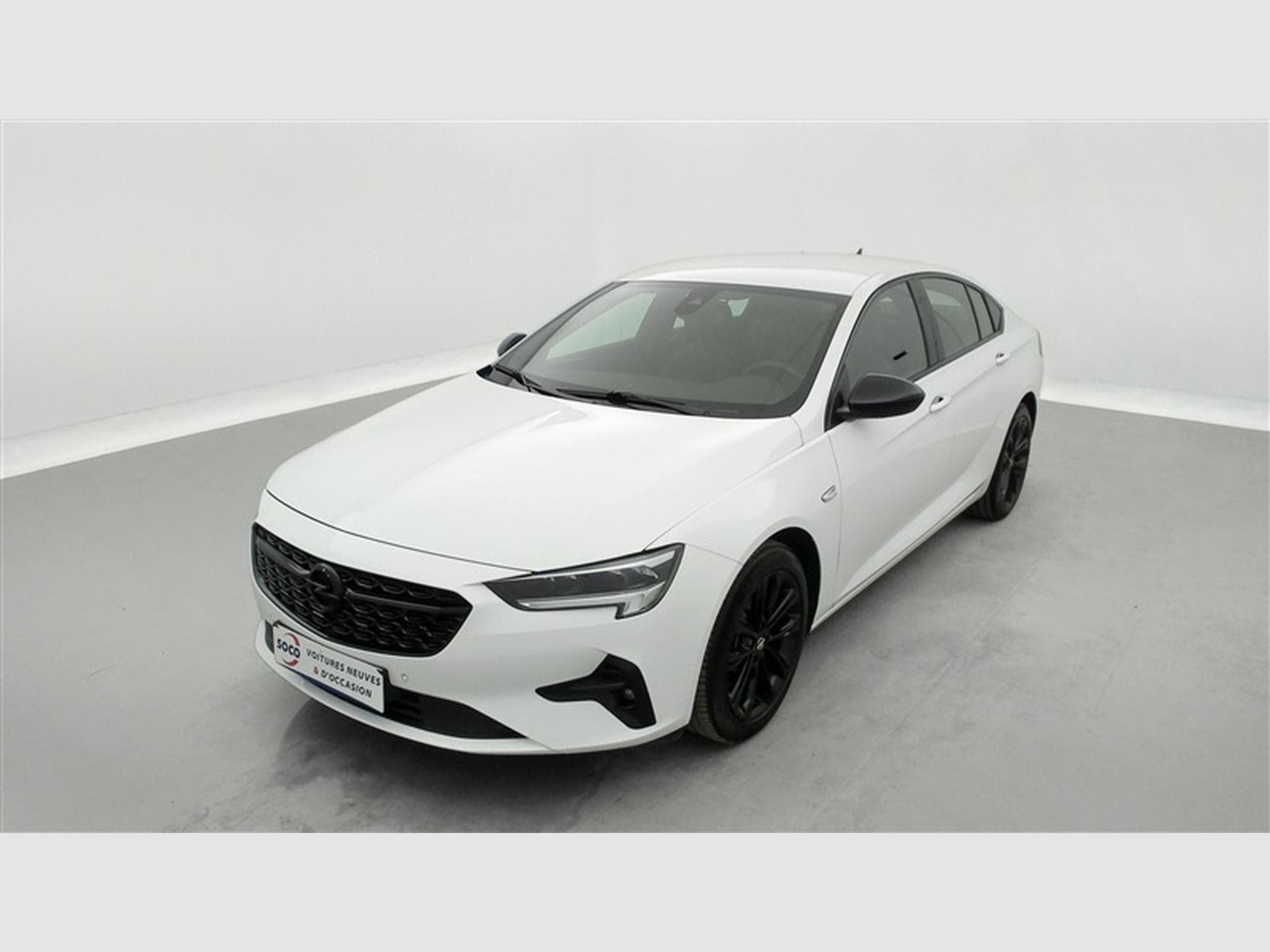 Opel Insignia Grand Sport   Cuir / Navi / Led / PDC av+ar (2023) - Photo 1