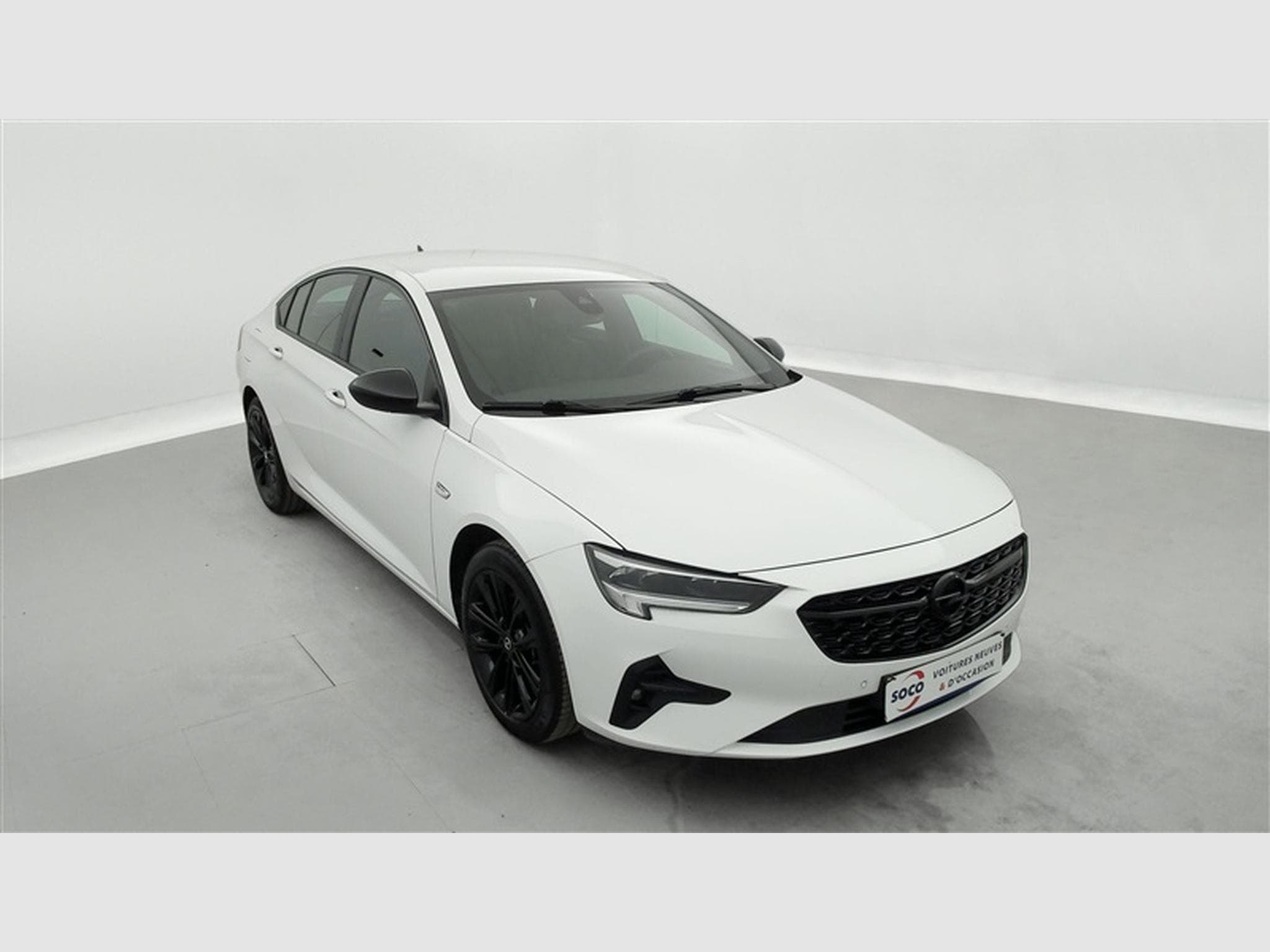 Opel Insignia Grand Sport   Cuir / Navi / Led / PDC av+ar (2023) - Photo 21