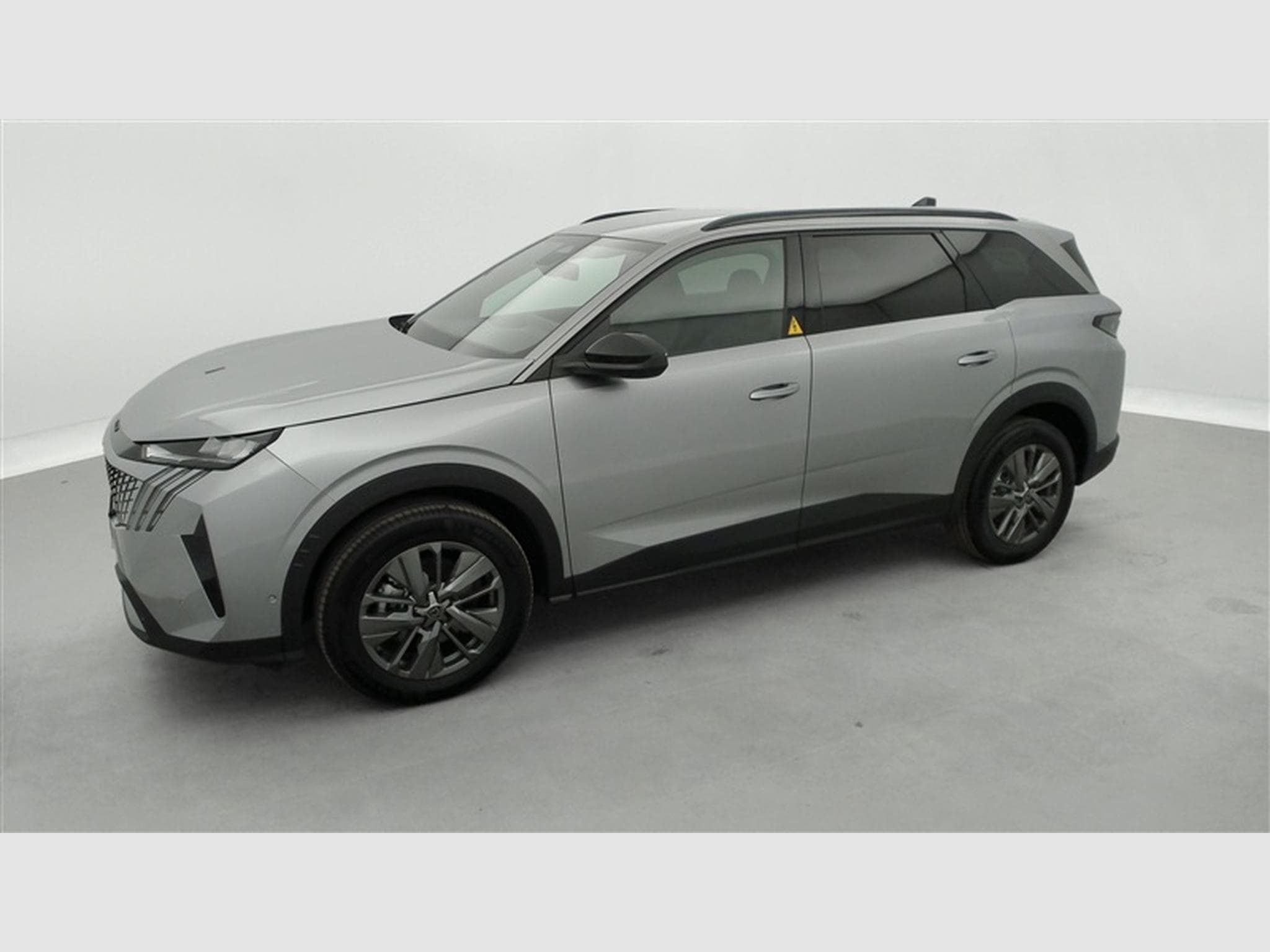 Peugeot 5008 1.2 HYBRID 136cv e-DSC6 Allure Pack 7pl. NAVI / CAMERA 360° (2025) - Photo 21