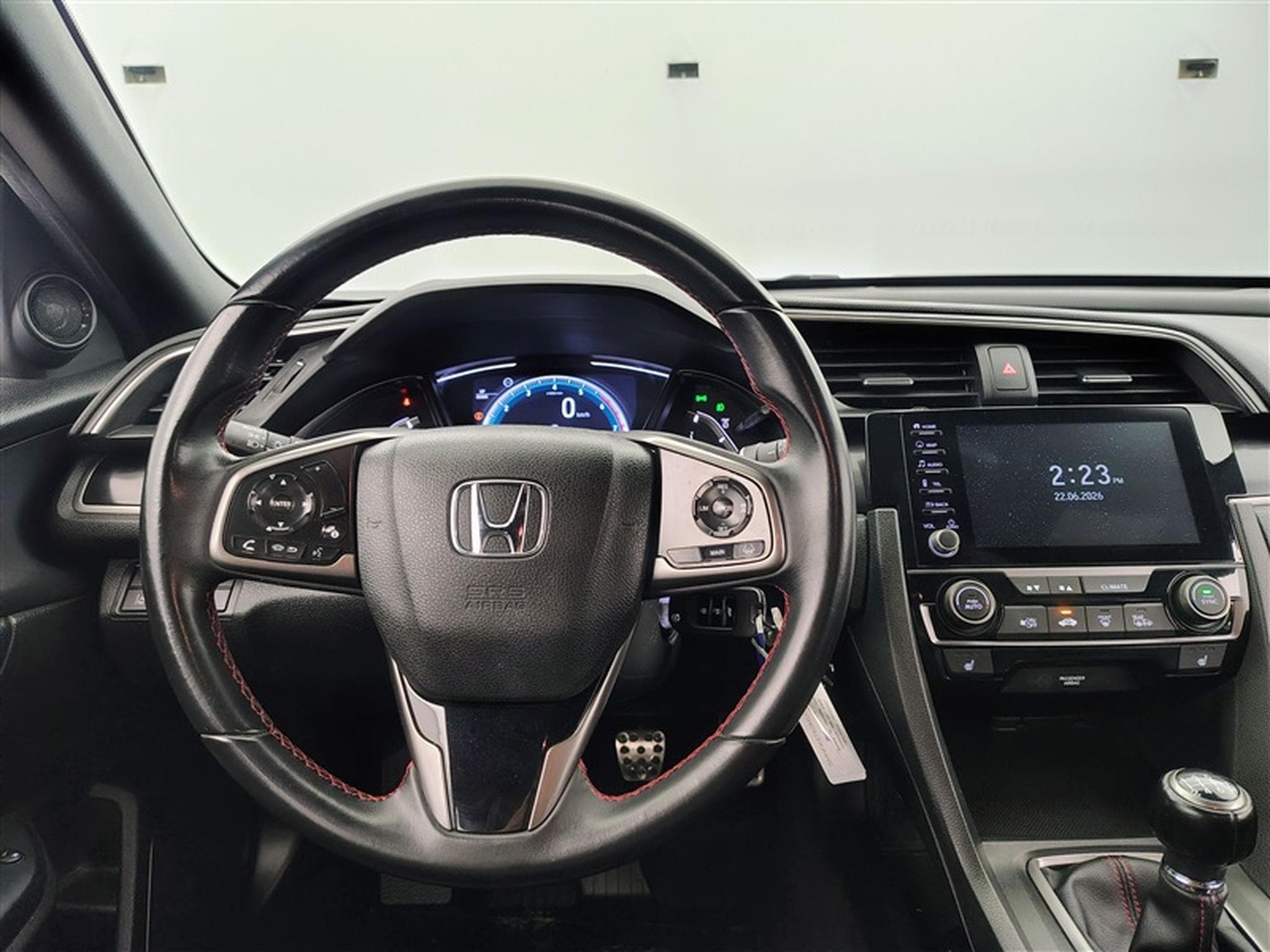 Honda Civic 1.0 i-VTEC Elegance NAVI / FULL LED / CUIR / CAMERA (2021) - Photo 9