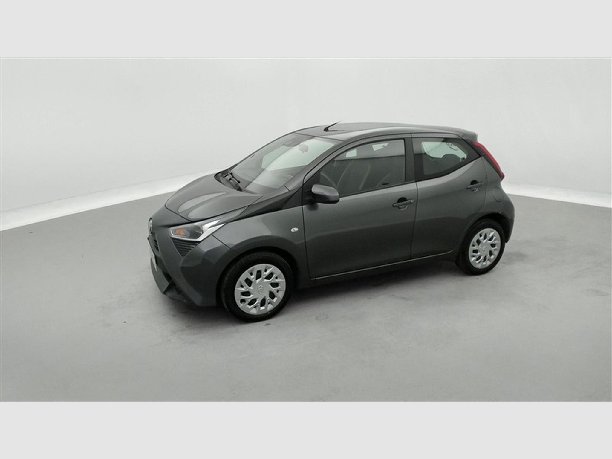 Toyota Aygo 1.0i VVT-i x-play II M/M (2021) - Photo 20
