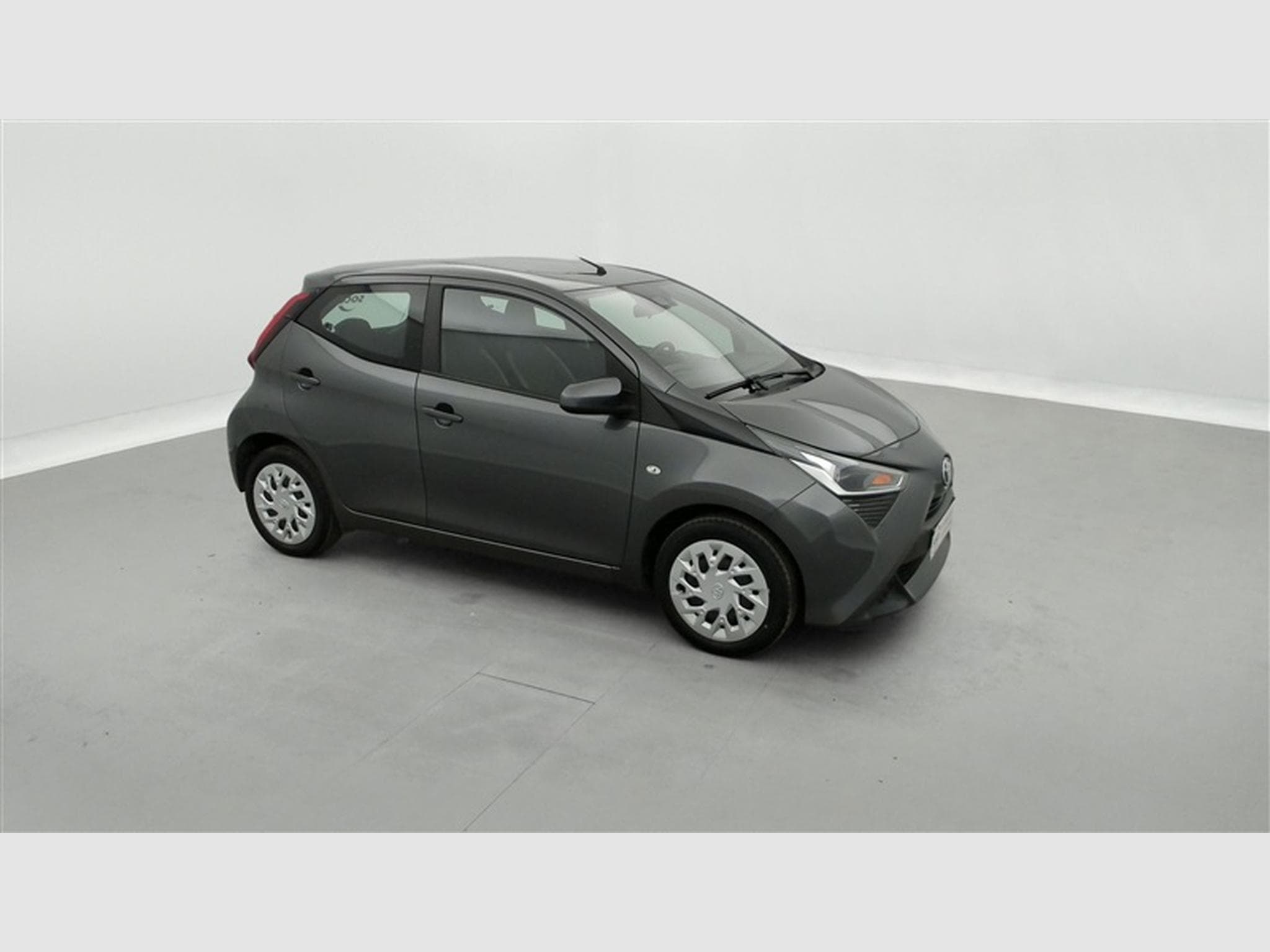 Toyota Aygo 1.0i VVT-i x-play II M/M (2021) - Photo 22