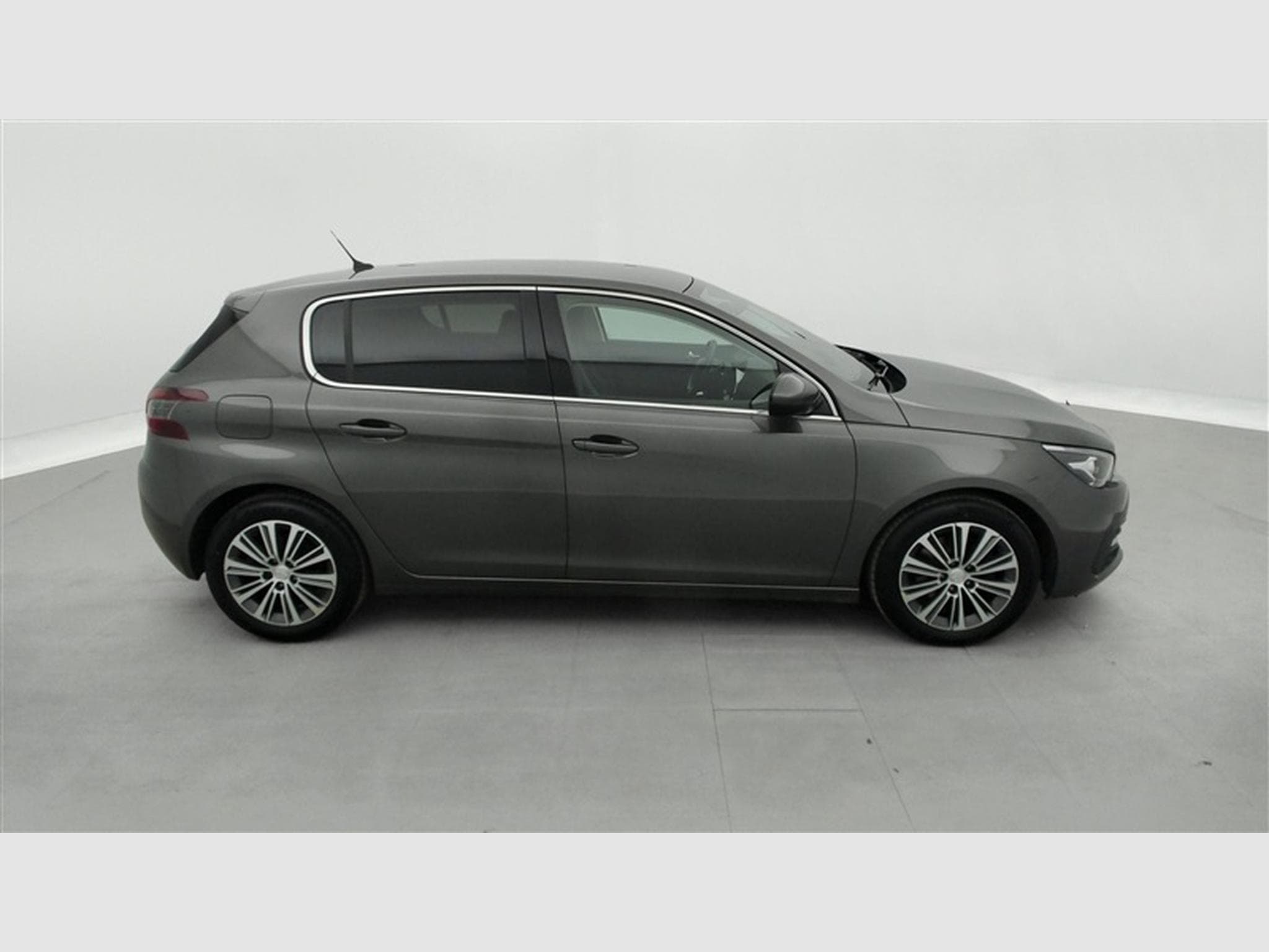 Peugeot 308 1.5 BlueHDi Allure S&S (2021) - Photo 24