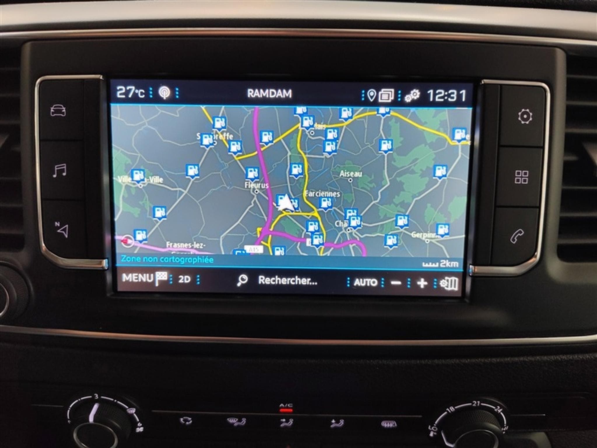 Peugeot Expert 2.0 BlueHDi EAT8 L2 NAVI CLIM / TEL / PDC AV-AR (2023) - Photo 11