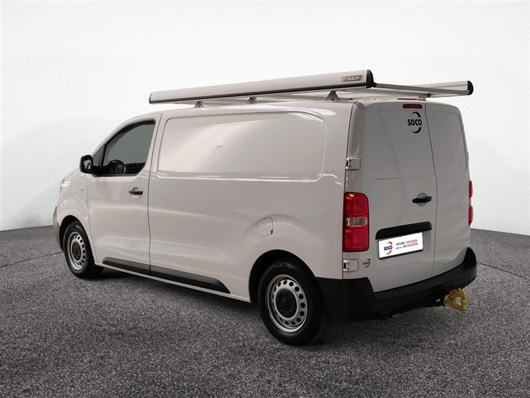Peugeot Expert 2.0 BlueHDi EAT8 L2 NAVI CLIM / TEL / PDC AV-AR (2023) - Photo 2