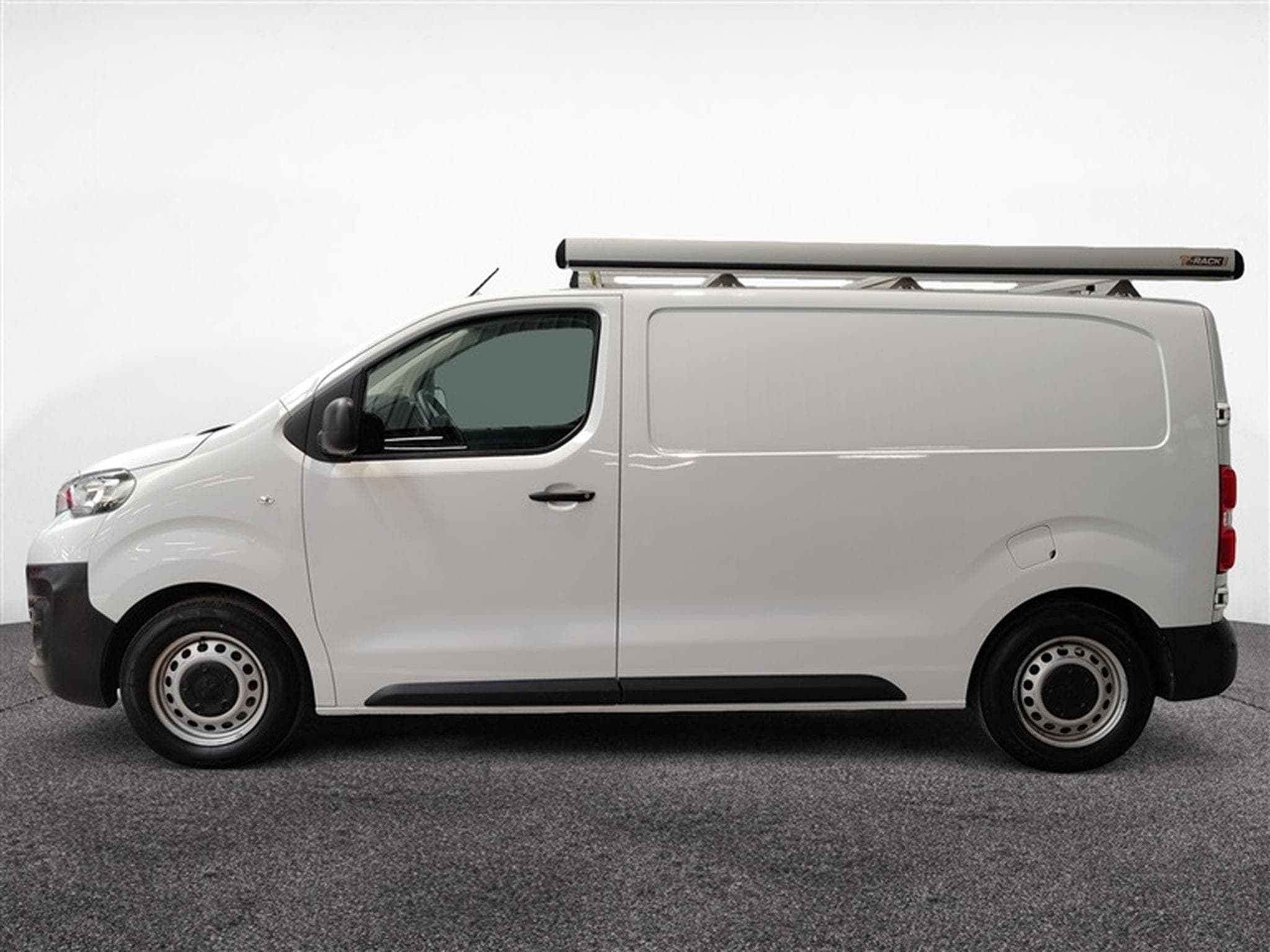 Peugeot Expert 2.0 BlueHDi EAT8 L2 NAVI CLIM / TEL / PDC AV-AR (2023) - Photo 3