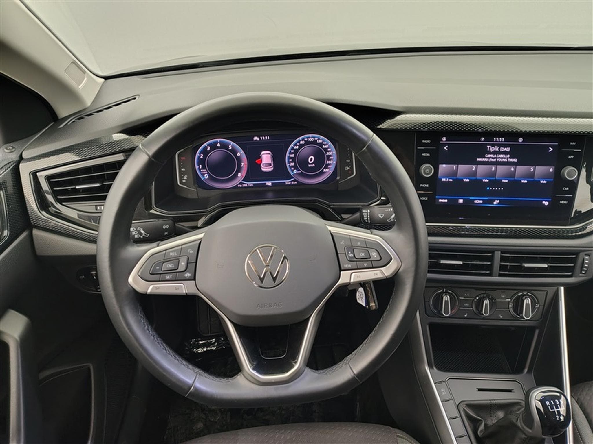 VW Taigo 1.0 TSI Life *CARPLAY/FULL LED/CAMERA/JA16* (2023) - Photo 9