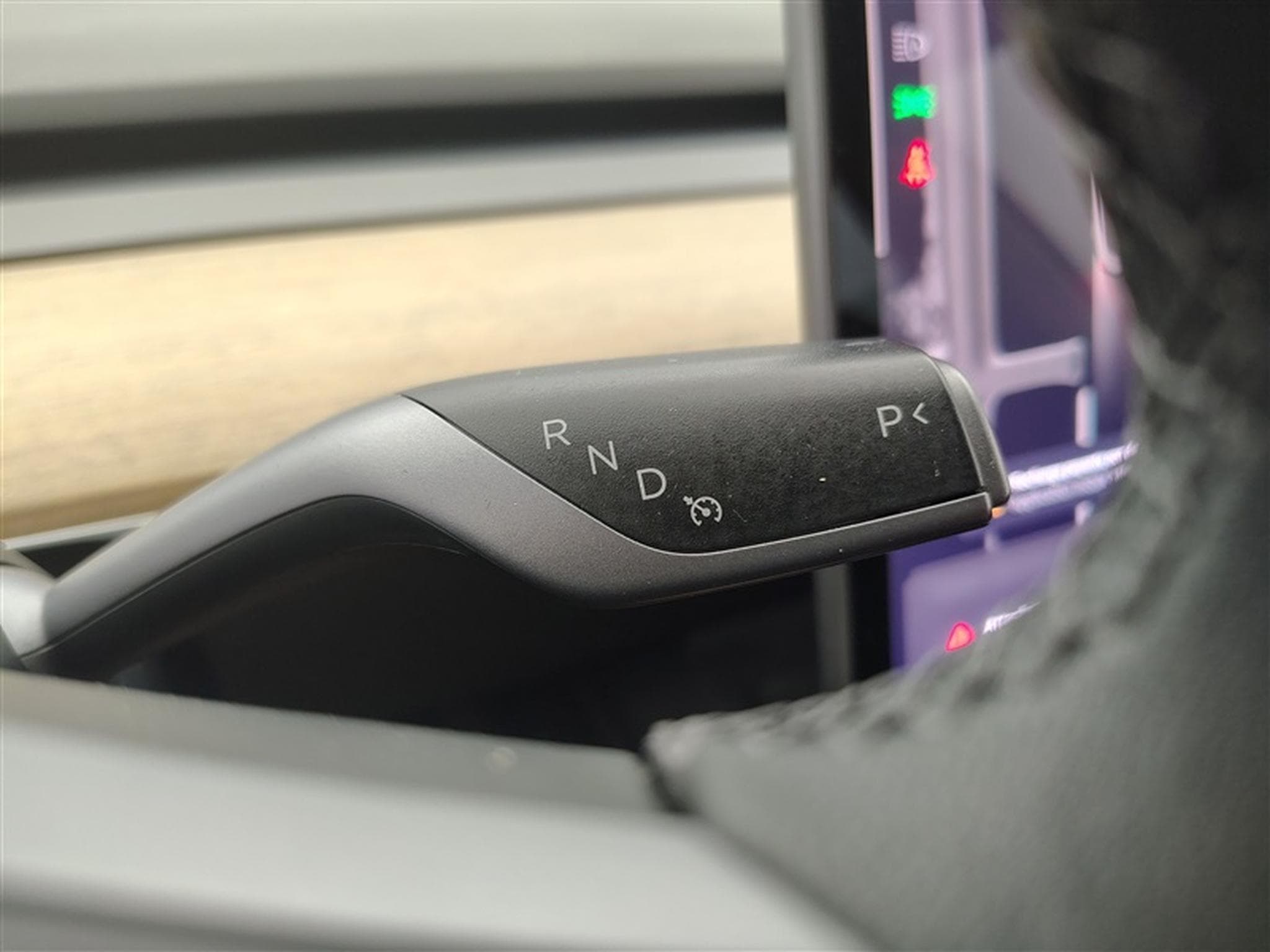 Tesla Model 3 60 kWh Standard Plus (2023) - Photo 12