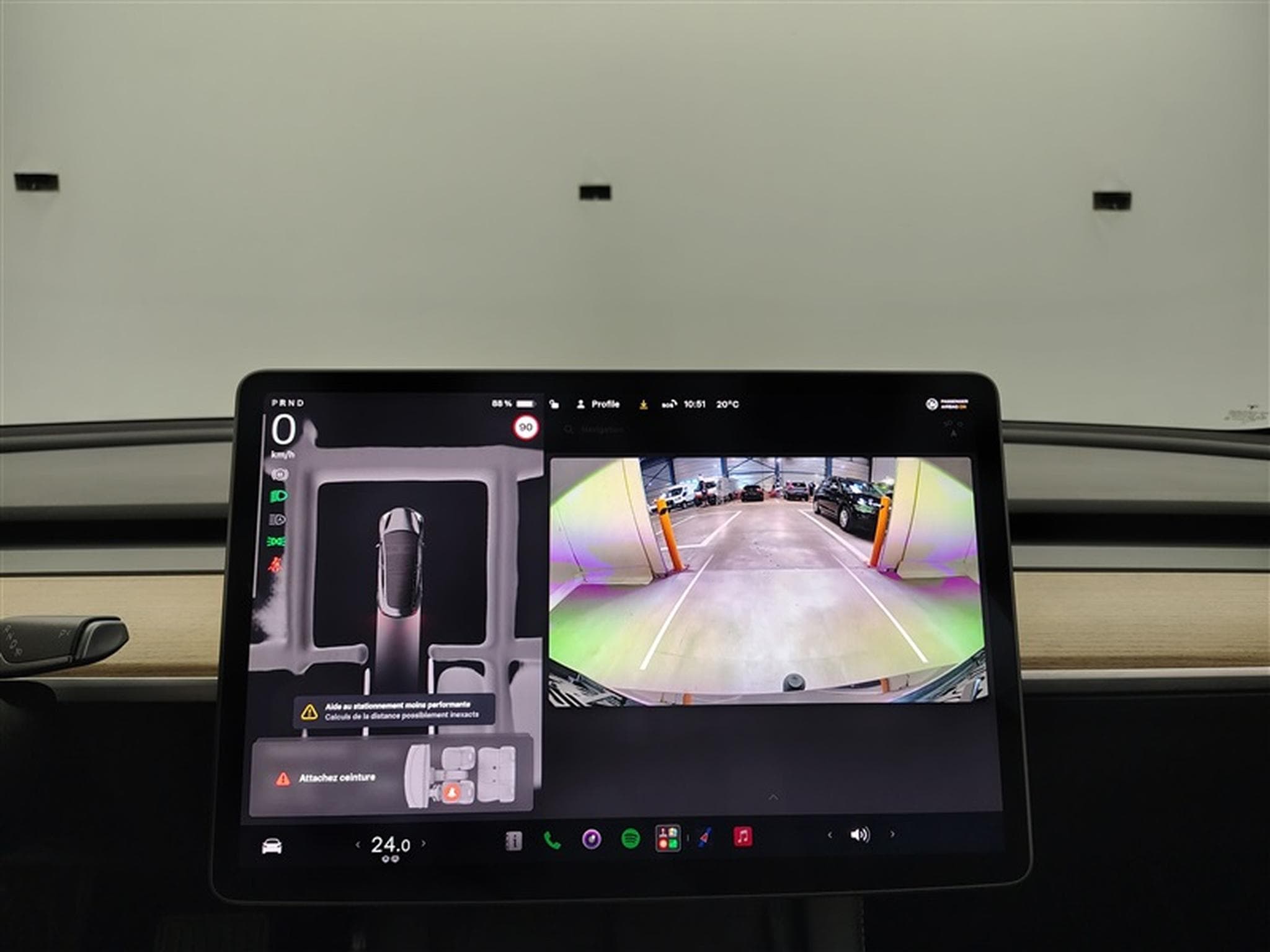 Tesla Model 3 60 kWh Standard Plus (2023) - Photo 17