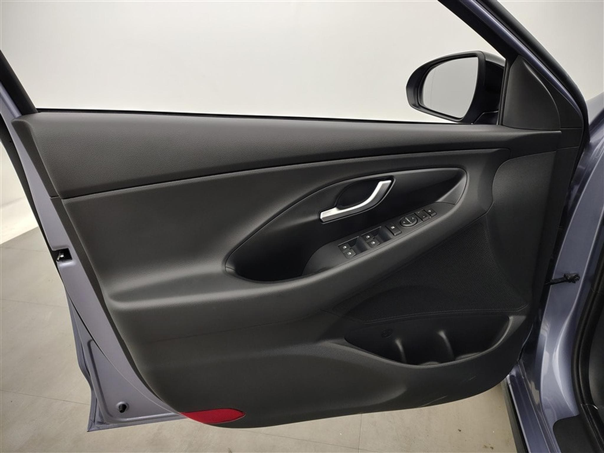 Hyundai i30 Combi 1.0 T-GDi 115cv N-Line NAVI / FULL LED / CAMERA / JA17 (2026) - Photo 17