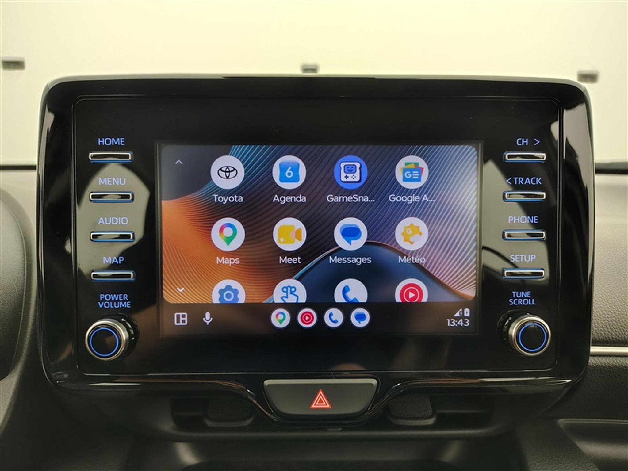 Toyota Yaris 1.0i VVT-i CARPLAY / CAMERA (2022) - Photo 20
