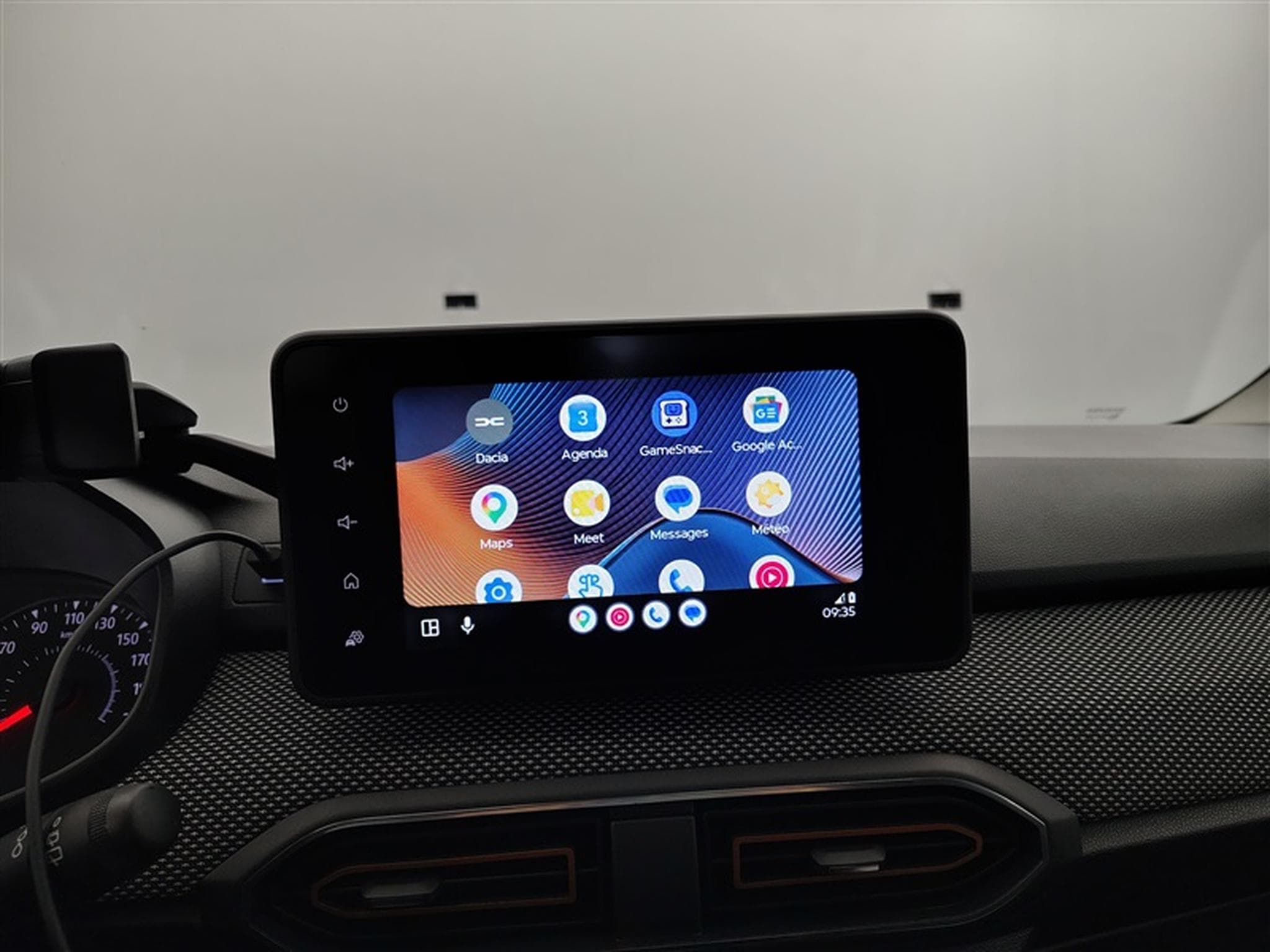Dacia Sandero 1.0 TCe Stepway Plus NAVI / CLIM / FULL LED (2021) - Photo 18