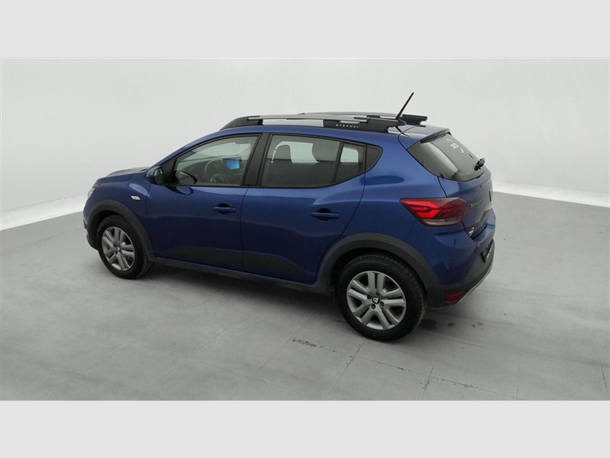 Dacia Sandero 1.0 TCe Stepway Plus NAVI / CLIM / FULL LED (2021) - Photo 25