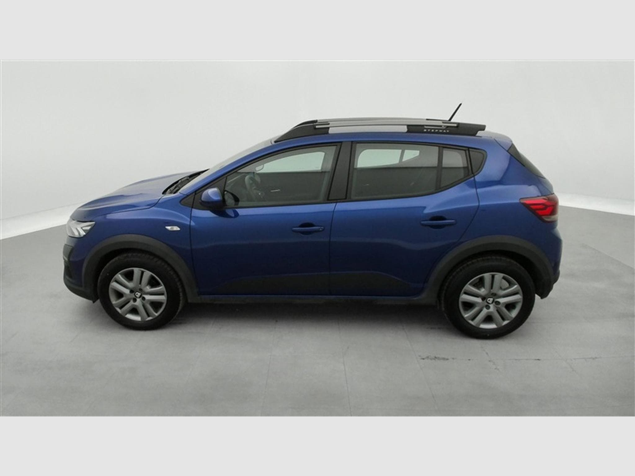 Dacia Sandero 1.0 TCe Stepway Plus NAVI / CLIM / FULL LED (2021) - Photo 3