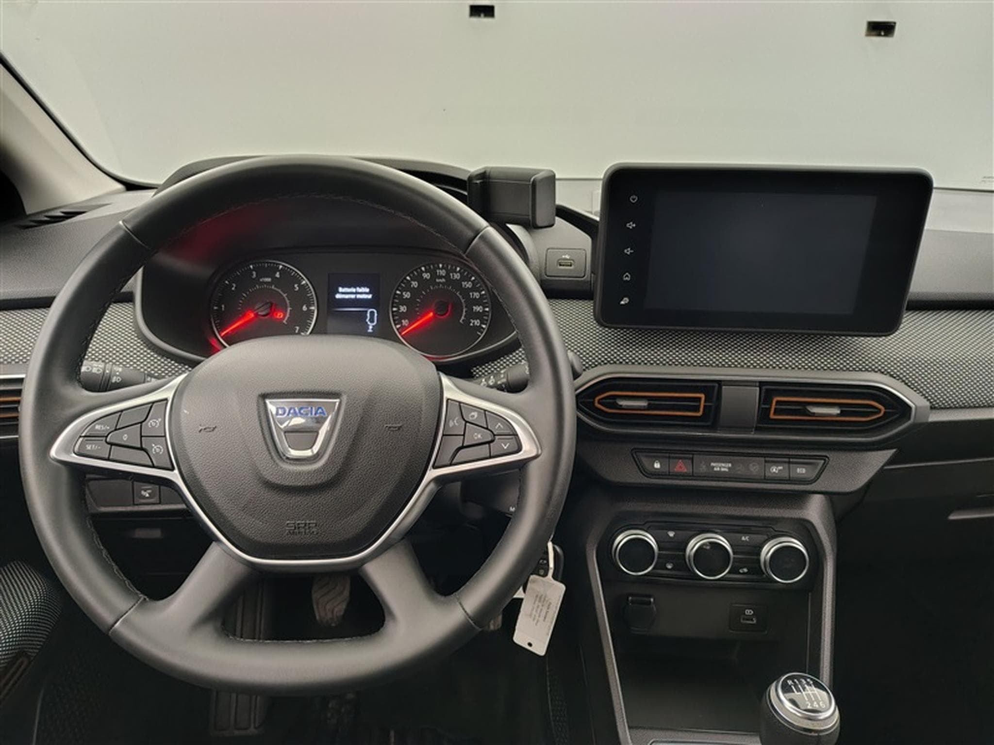 Dacia Sandero 1.0 TCe Stepway Plus NAVI / CLIM / FULL LED (2021) - Photo 9