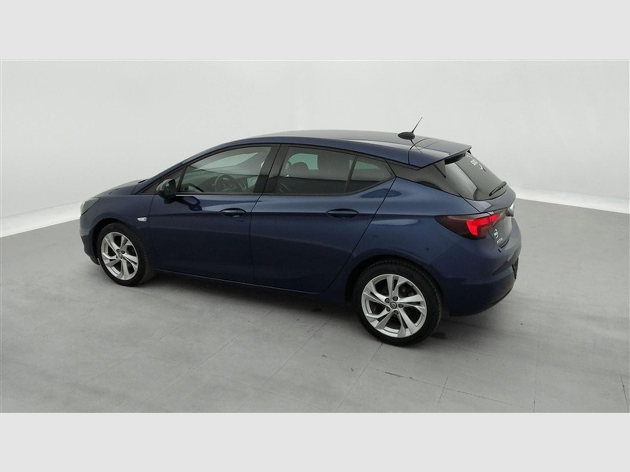 Opel Astra 1.2 Turbo GS LINE NAVI / CLIM / FULL LED (2021) - Photo 25