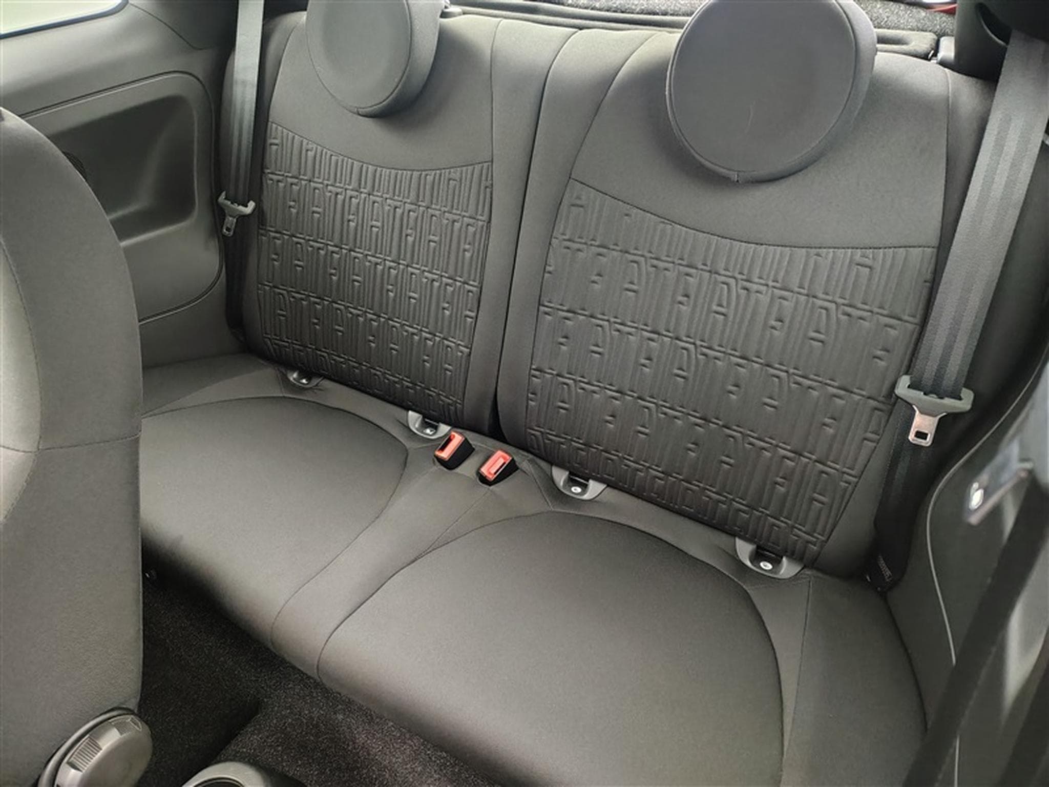 Fiat 500 1.0i MHEV (2023) - Photo 11